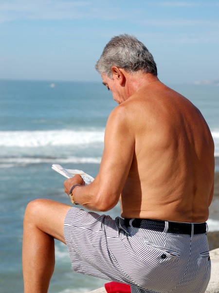Reading the sunday paper (266248794)
