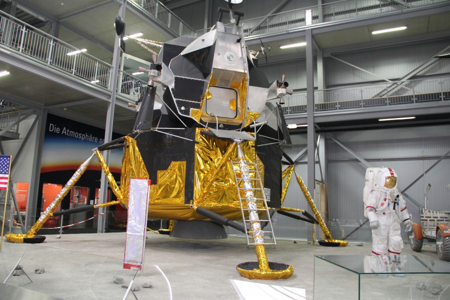 Technik Museum Speyer - Replica Apollo Lunar module 01