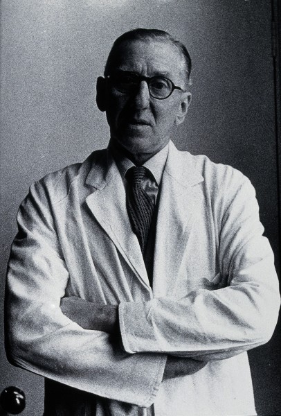 Tom Davey. Photograph. Wellcome V0027938