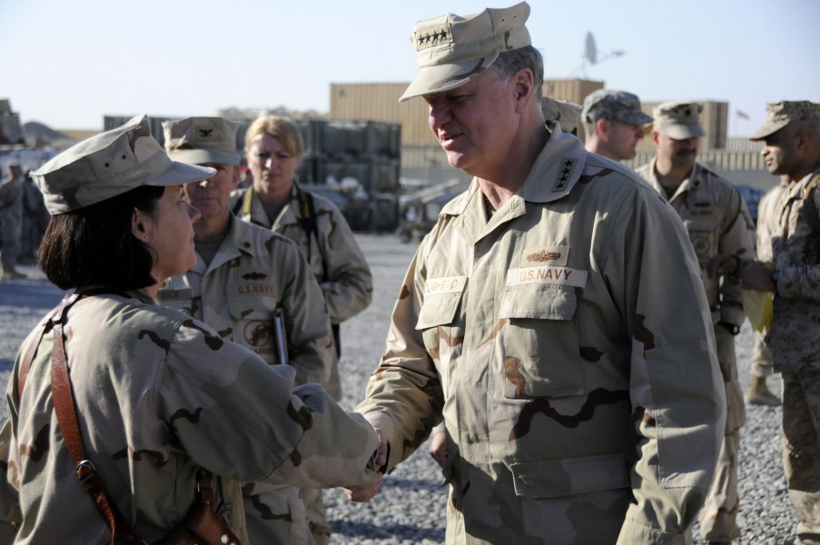 US Navy 110122-N-4345W-206 Chief of Naval Operations (CNO) Adm. Gary Roughead greets Hospital Corpsman 1st Class Starla Martin