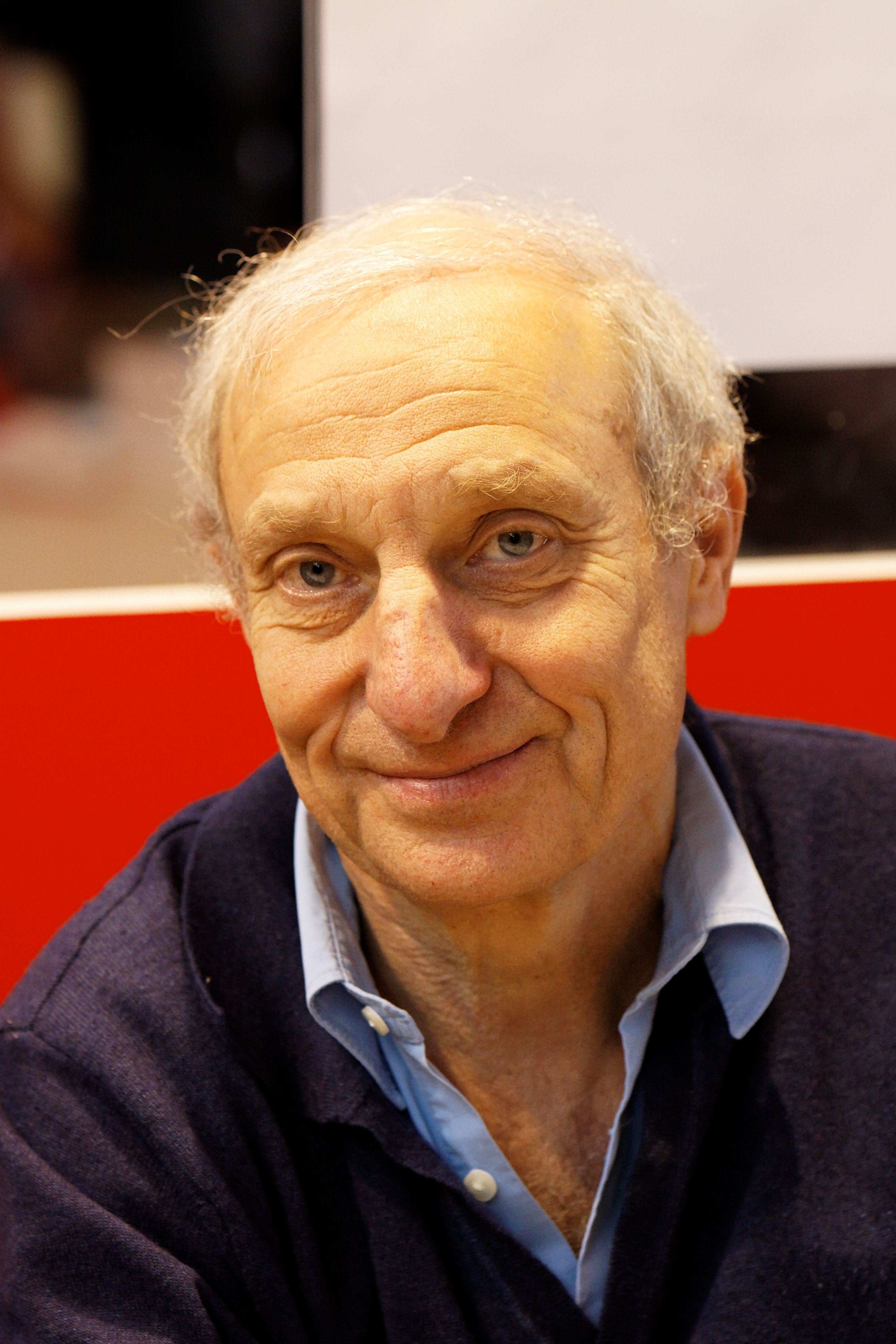 Salon du livre de Paris 2011 - Jean Hatzfeld - 001