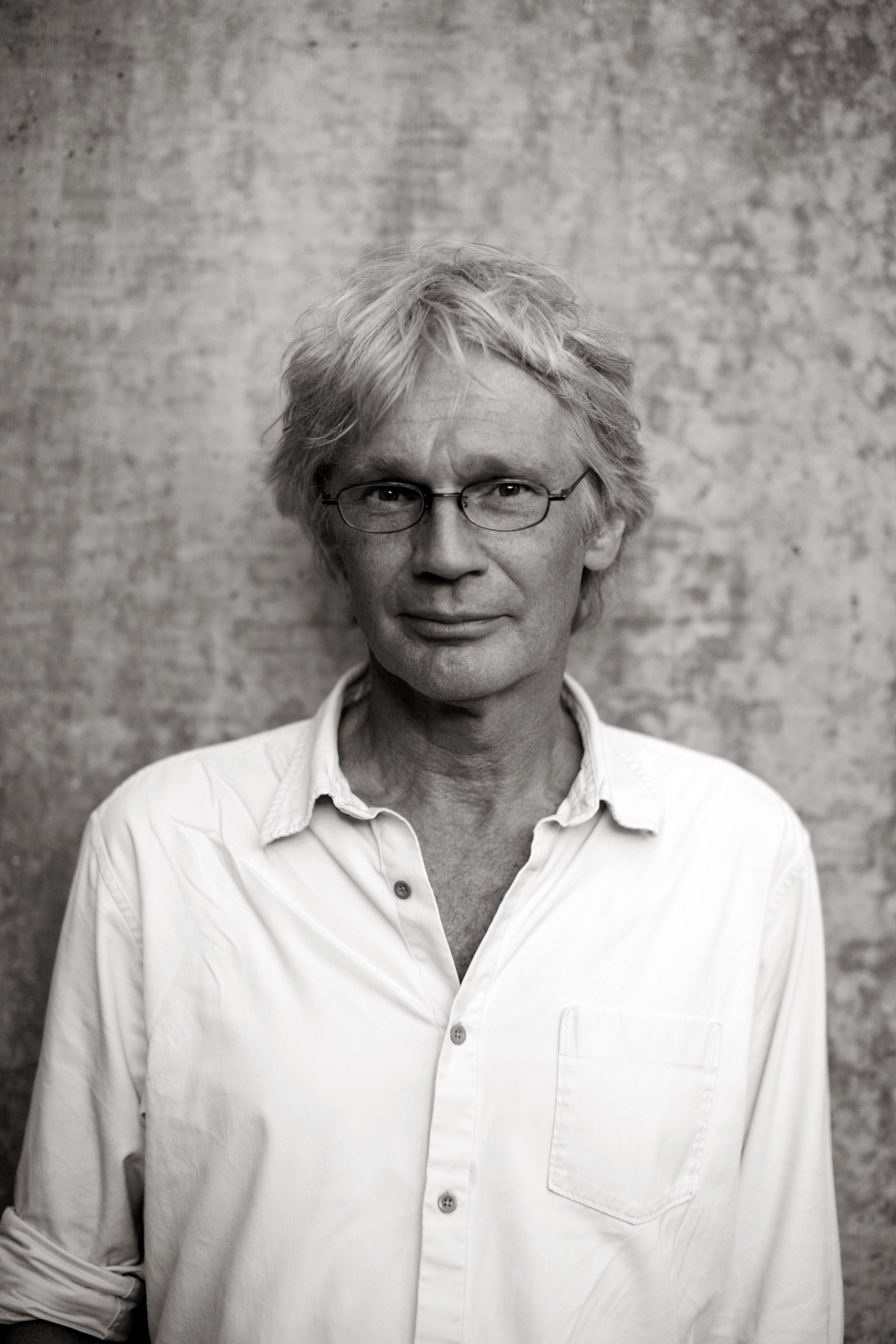 Lars Åberg, journalist och författare