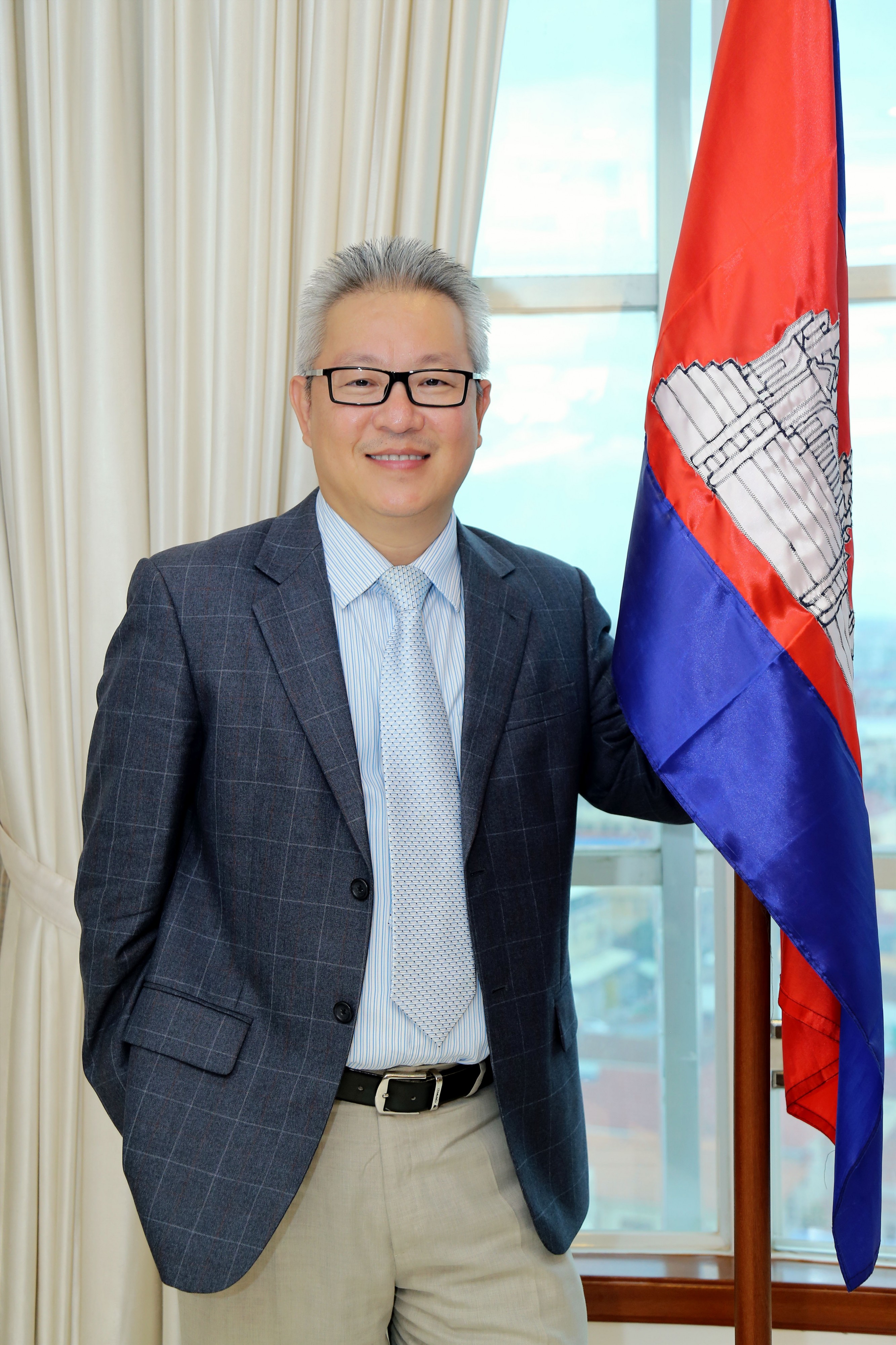 Mengly J. Quach