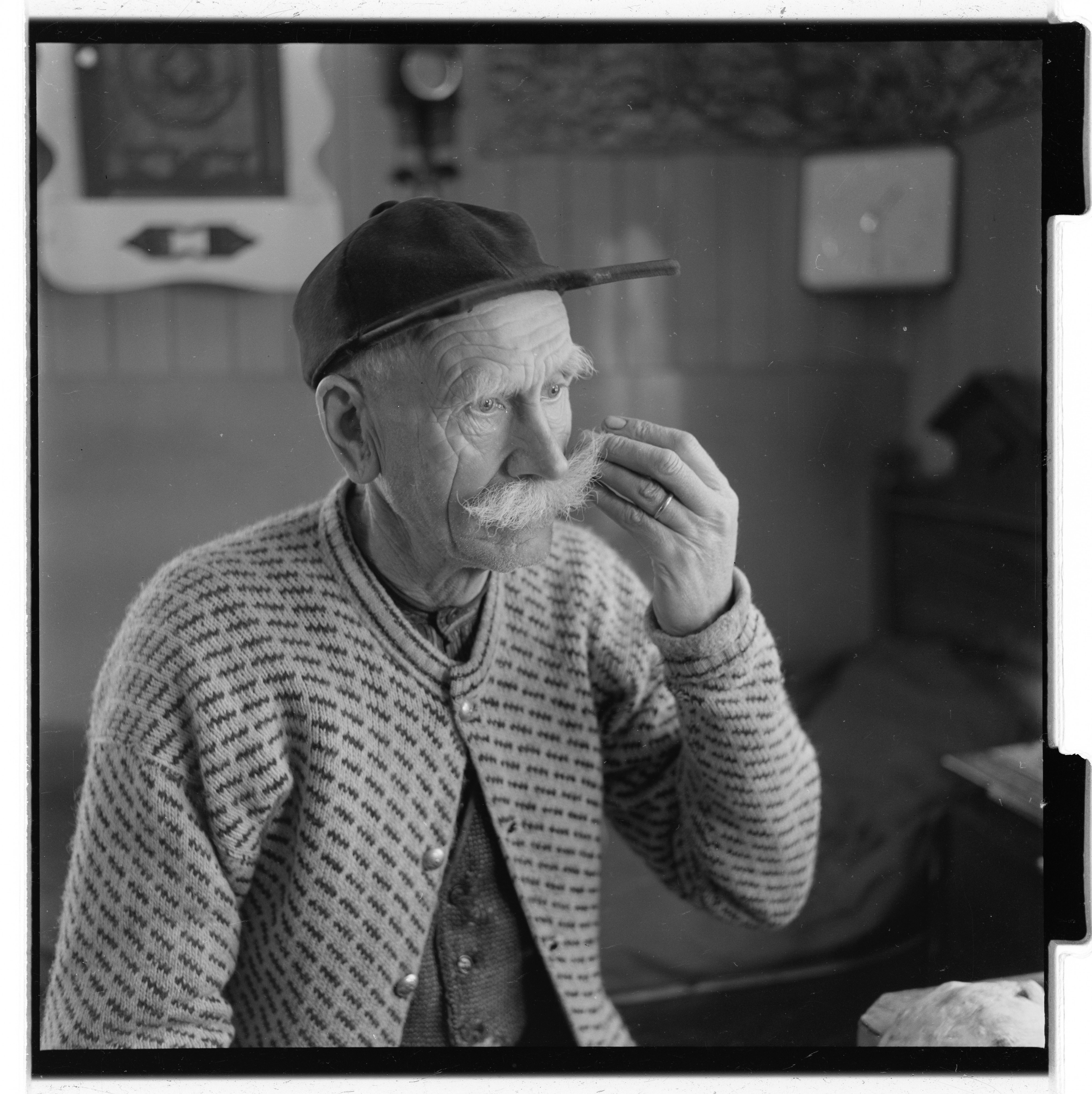 P. Gundersen, treskjærer - Fo30141603220019