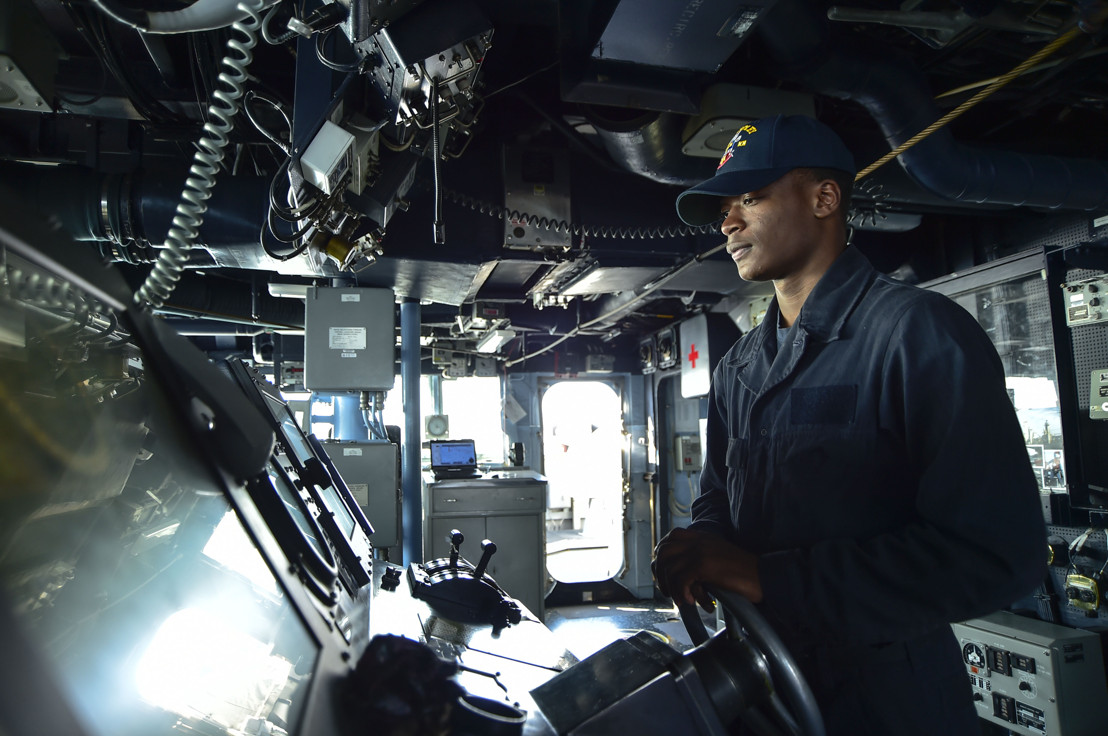 USS Gridley (DDG-101) 150103-N-DJ750-009 (16033973477)
