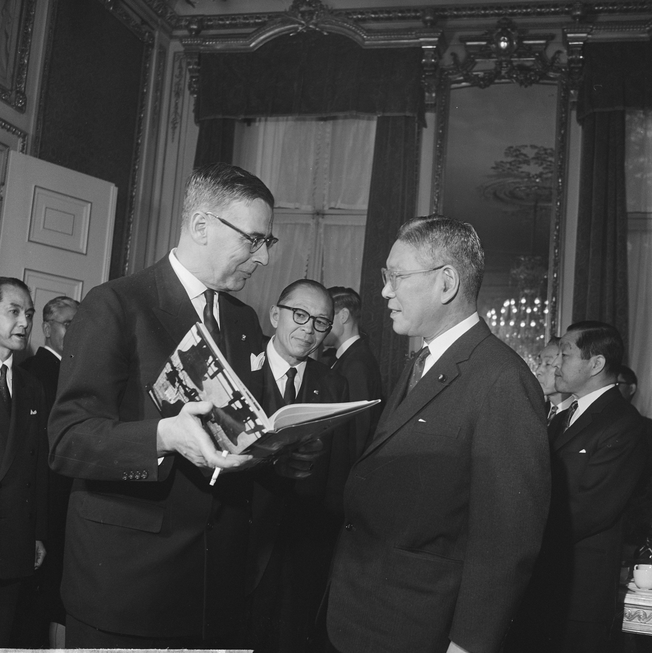 VanHall Ikeda 1962
