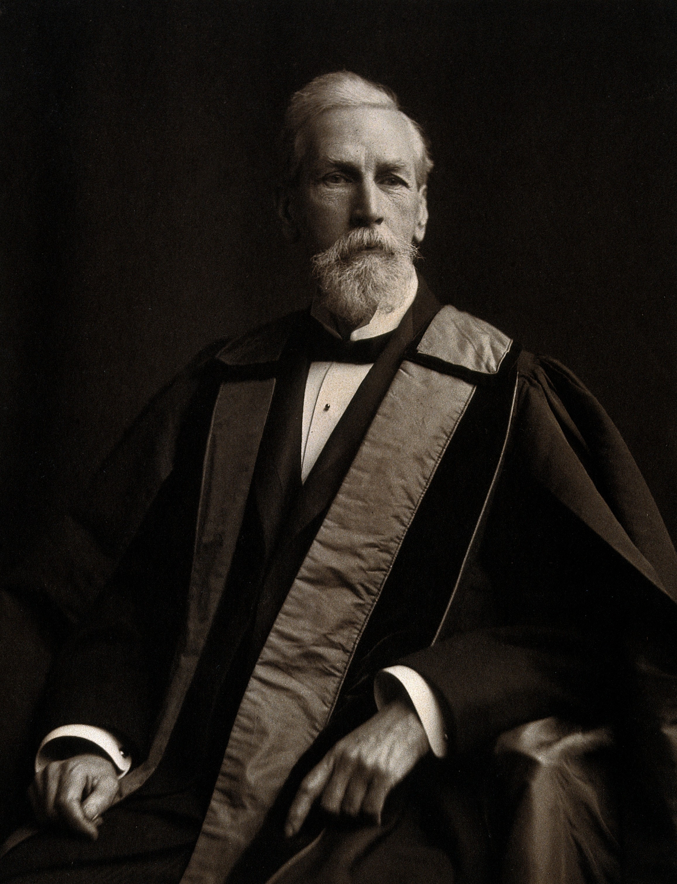 William Loudon Reid. Photograph by T. & R. Annan & Sons Ltd, Wellcome V0027068