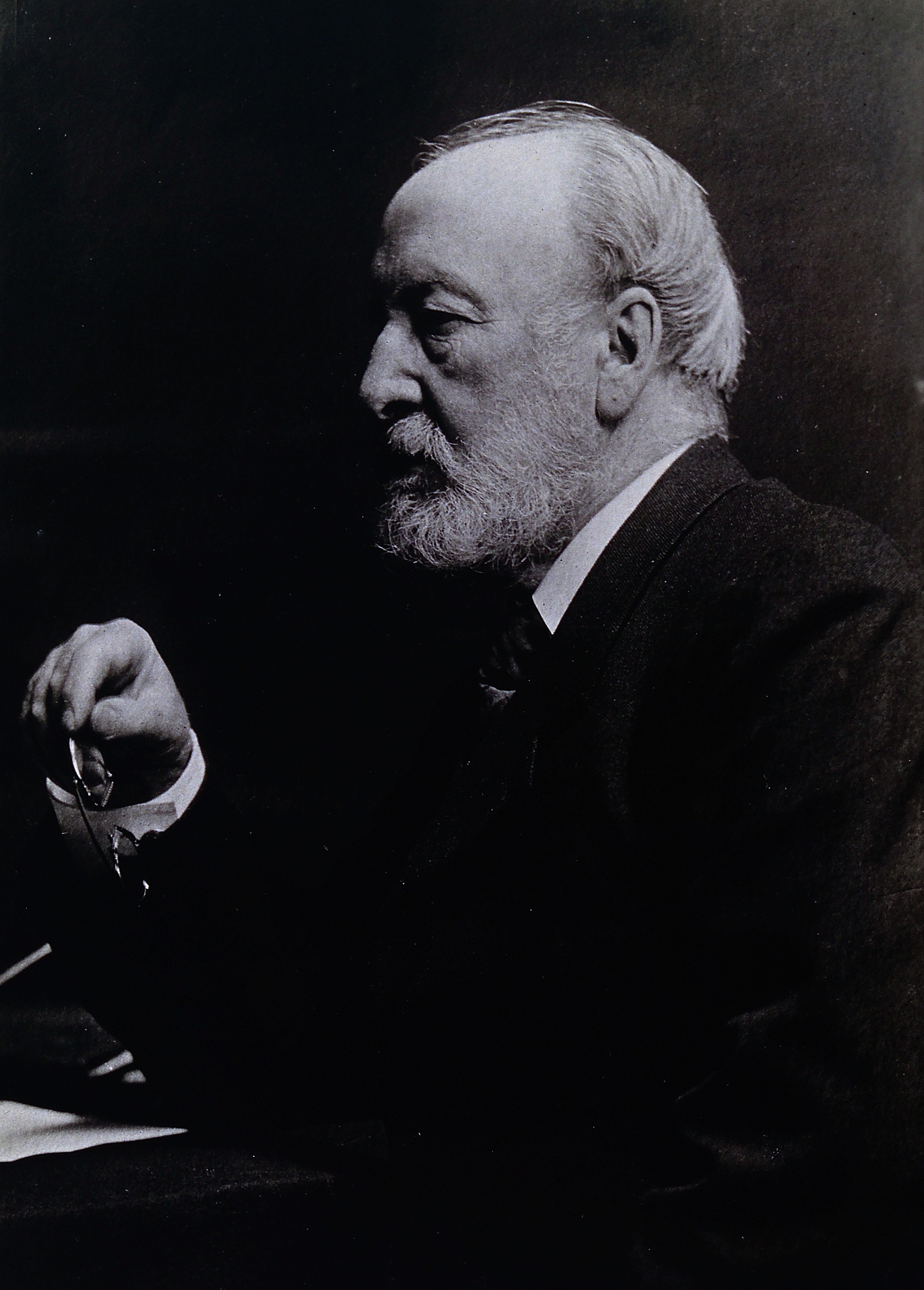 William Stephenson. Photograph. Wellcome V0028795