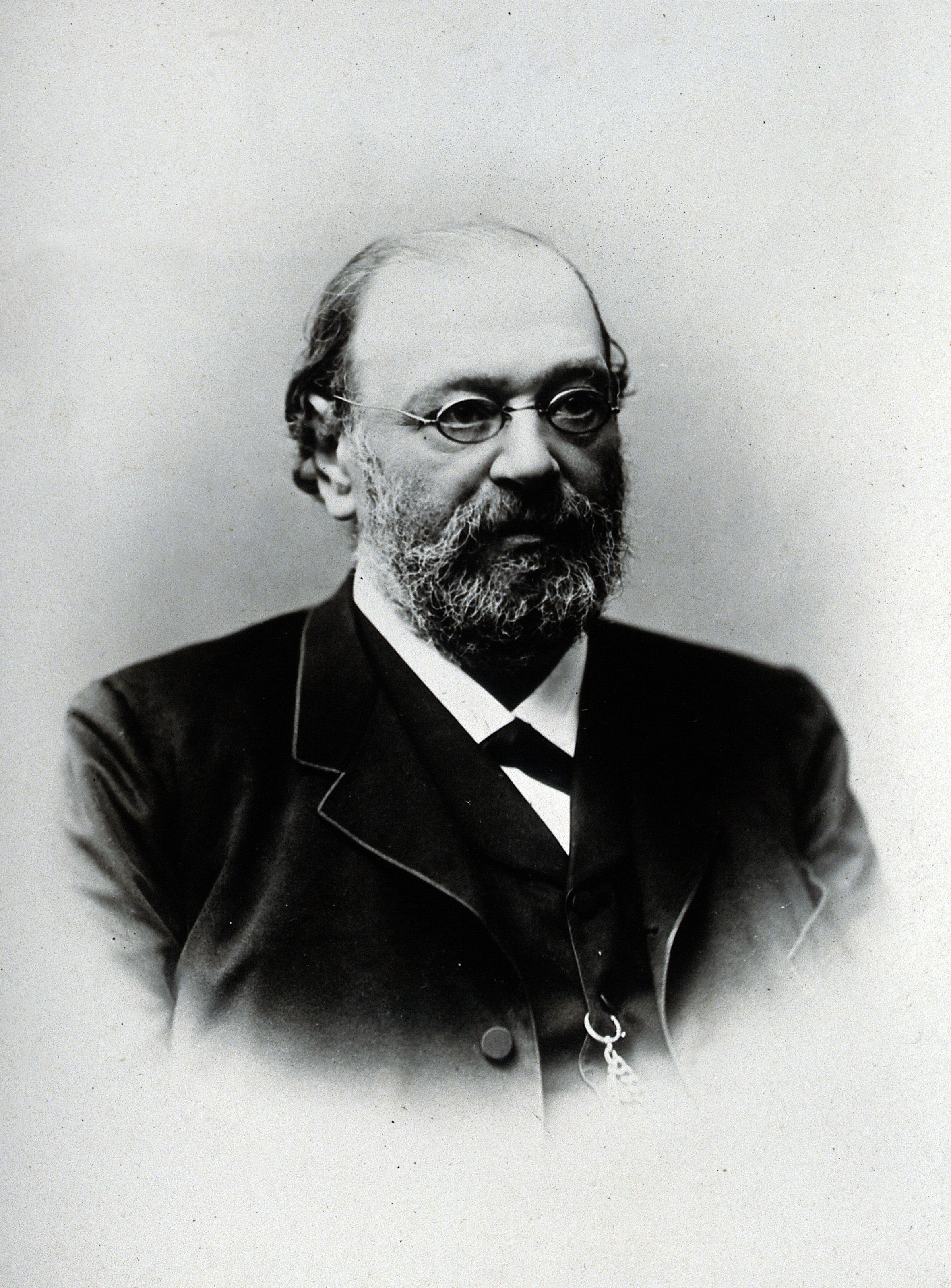 Willy Kühne. Photograph. Wellcome V0026660