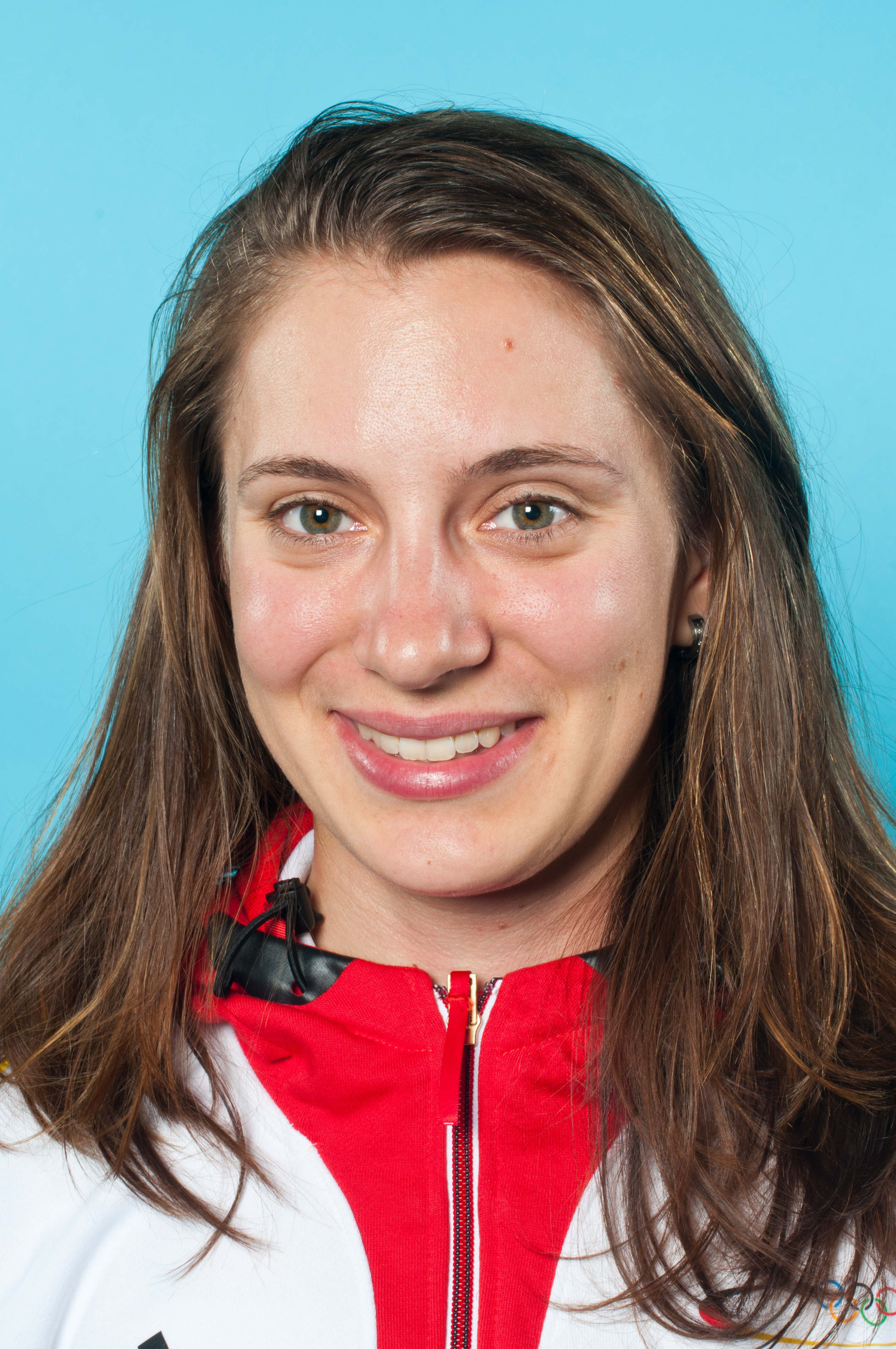 12-06-28-miriam-welte-00