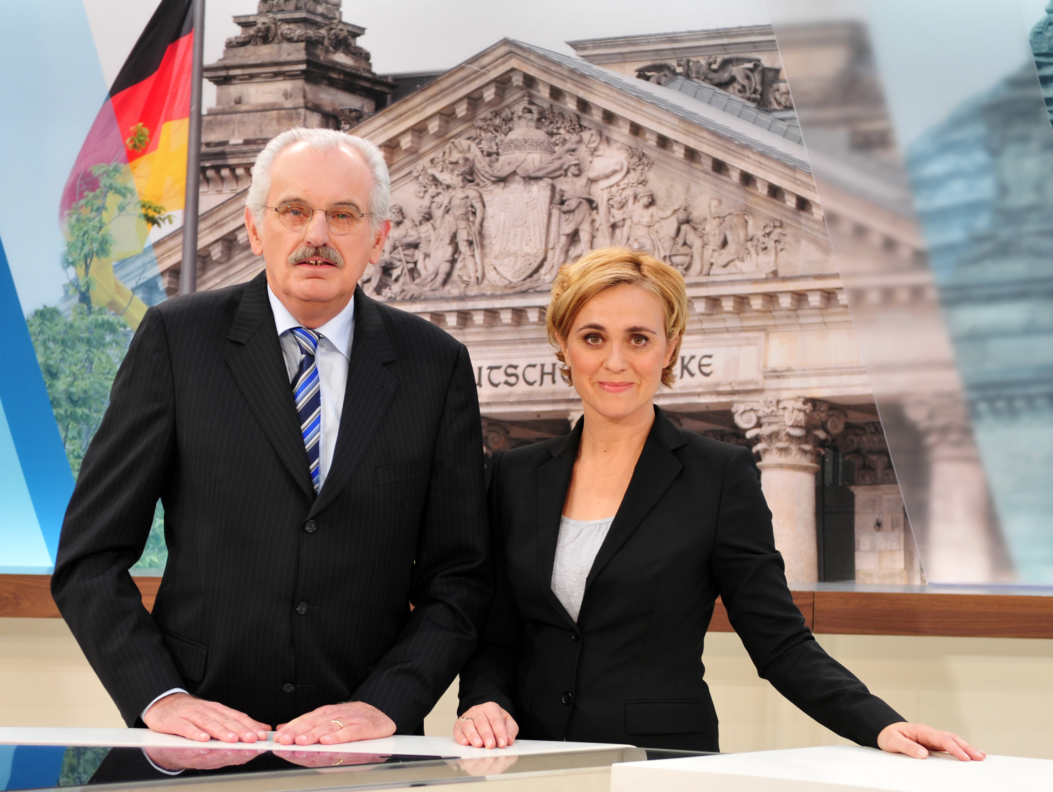 13-09-20-ard-wahlstudio-2013-05