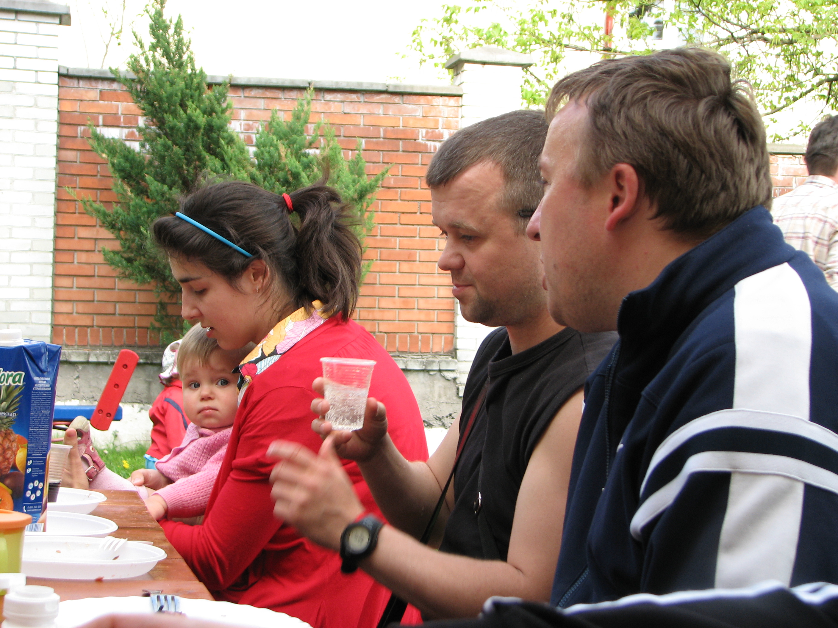 Catholic families of a parish gathered for a picnic, picture 17