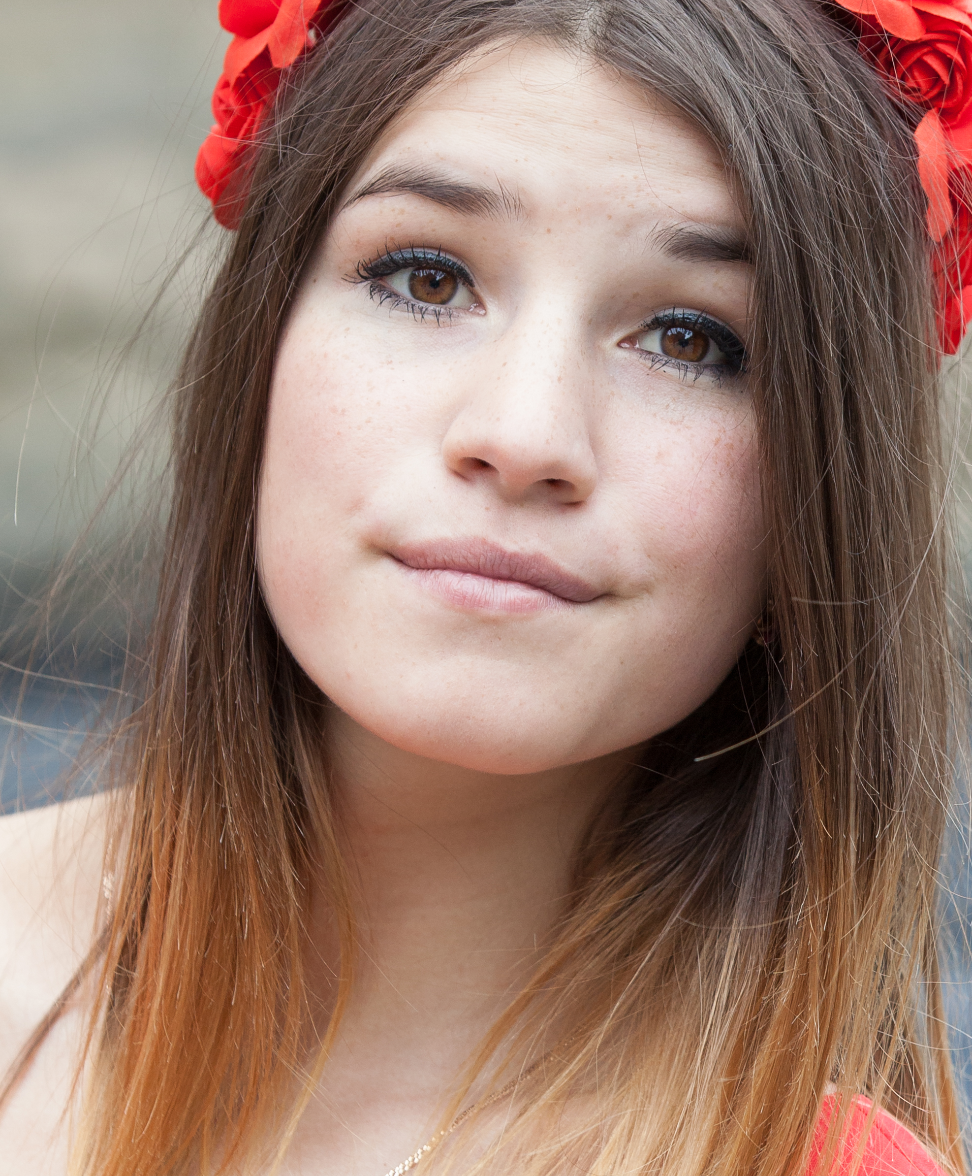 a brunette creation of God photographed in June 2014, picture 26