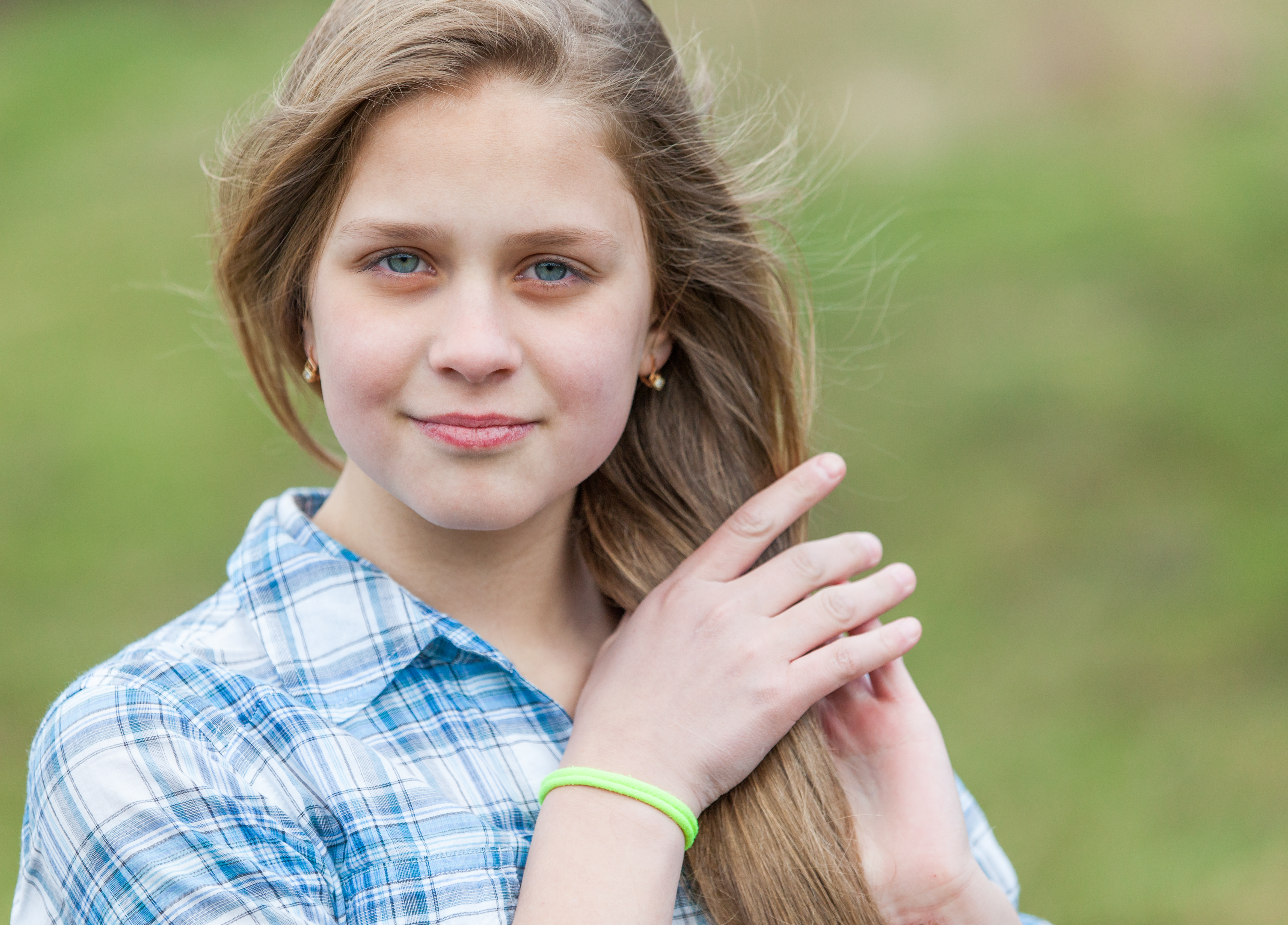 New free photos by RSS. a cute blond 12-year-old girl photographed in April...