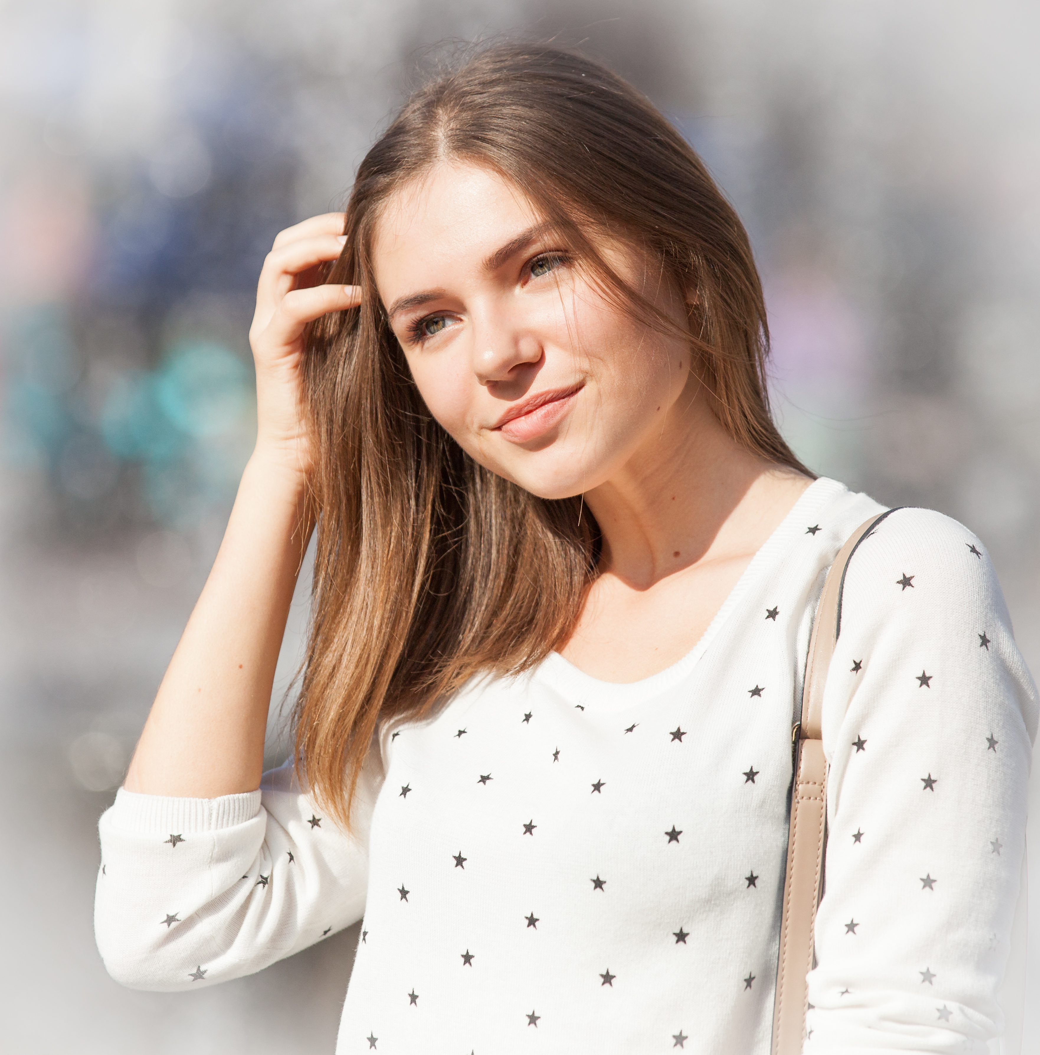a cute girl photographed in October 2014, picture 24