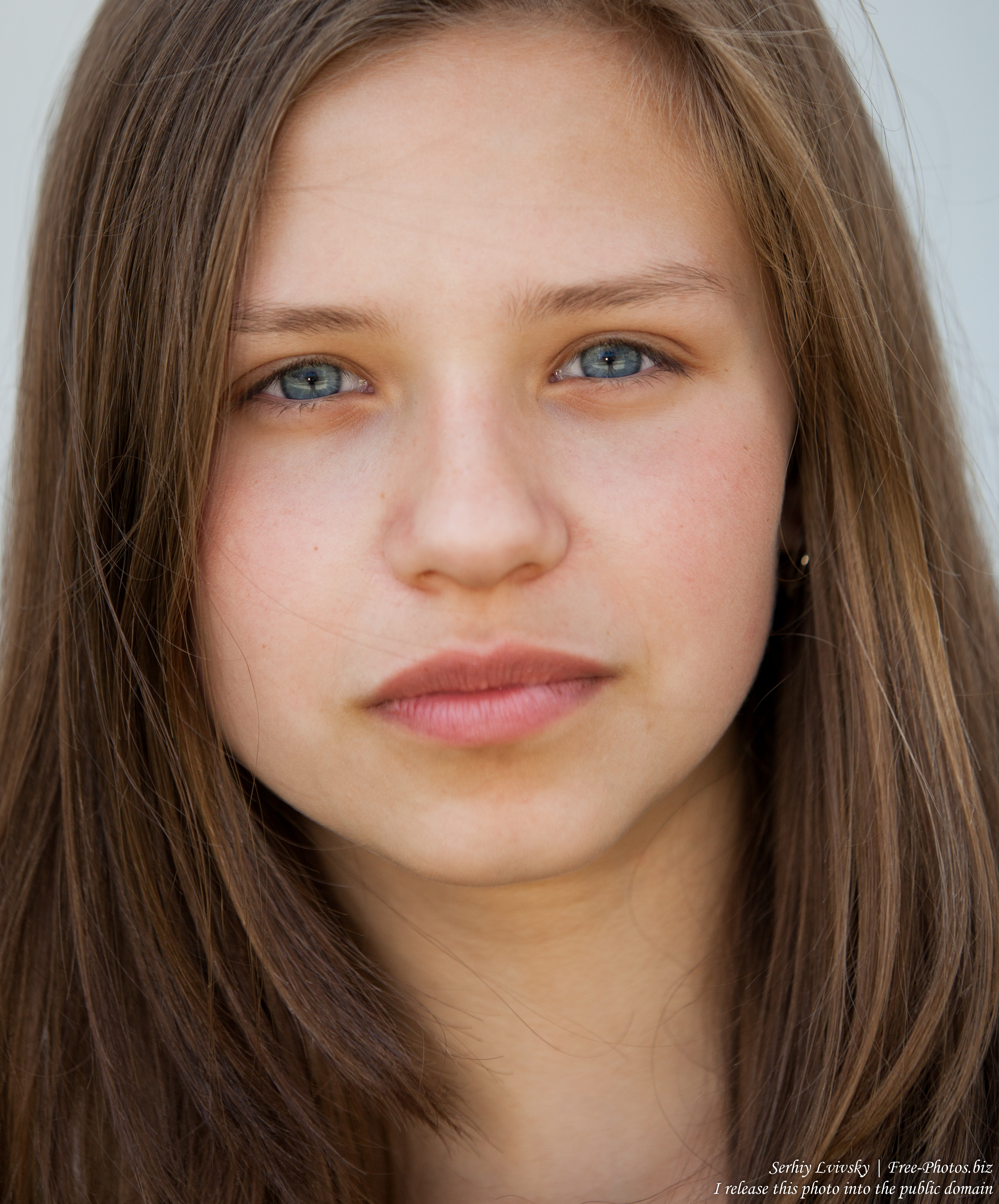 a pretty 13-year-old Catholic girl photographed in July 2015, picture 10