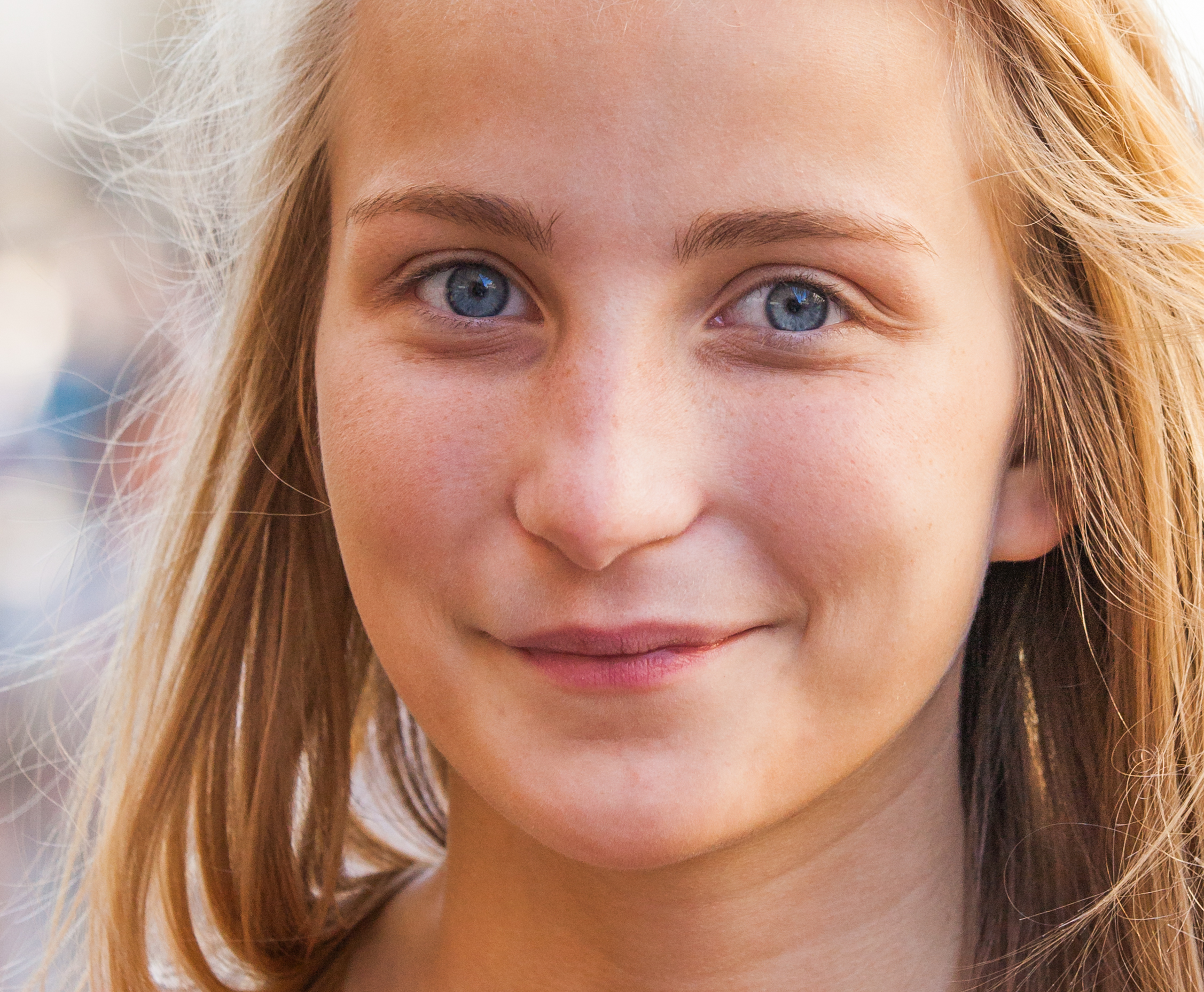 a pretty girl photographed in September 2014, picture 30