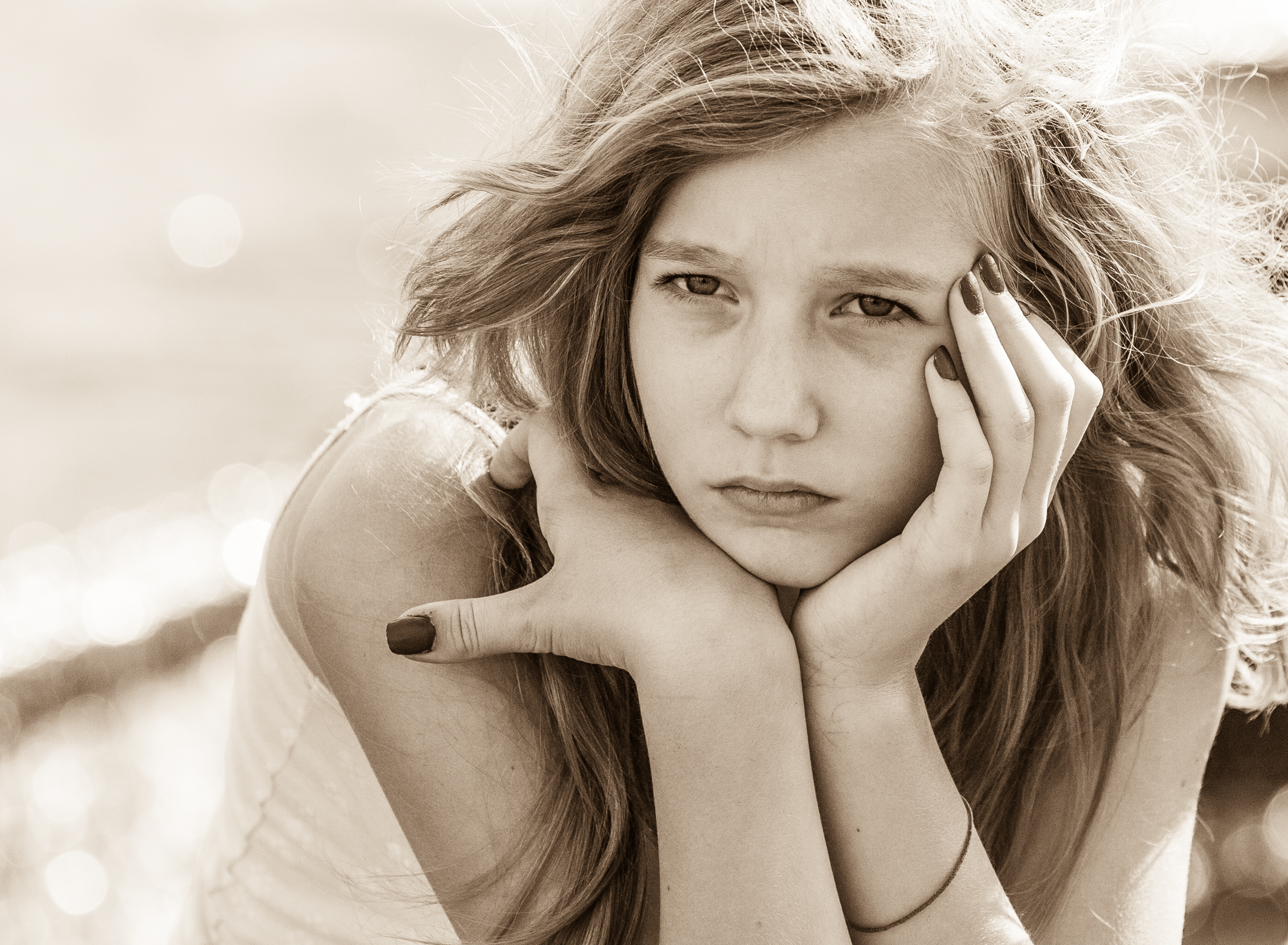 a pretty girl photographed in September 2014, picture 58, black and white