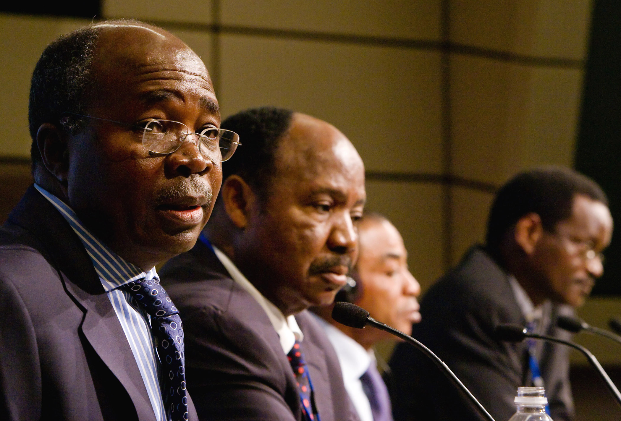 African Finance Ministers, IMF 116AfricanFM 01lg