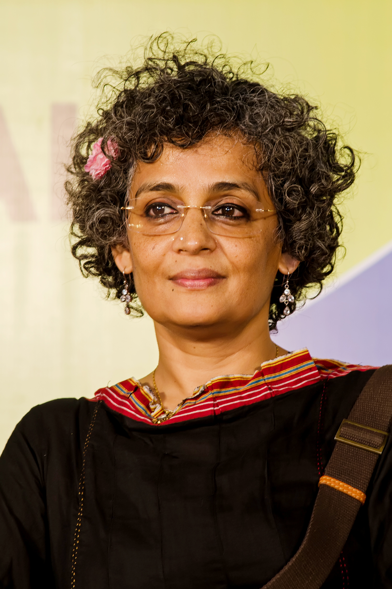 Arundhati Roy W