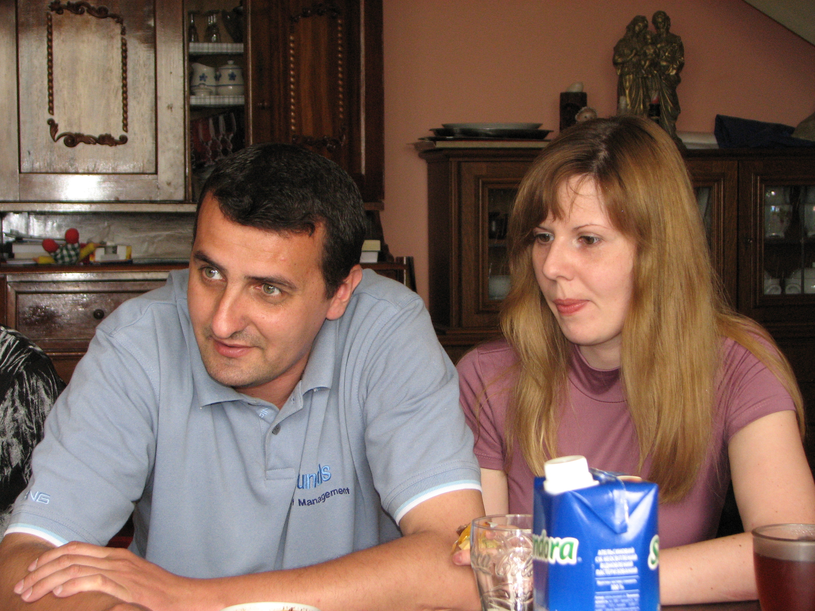 A young couple at a meeting of Catholic married couples, picture 5