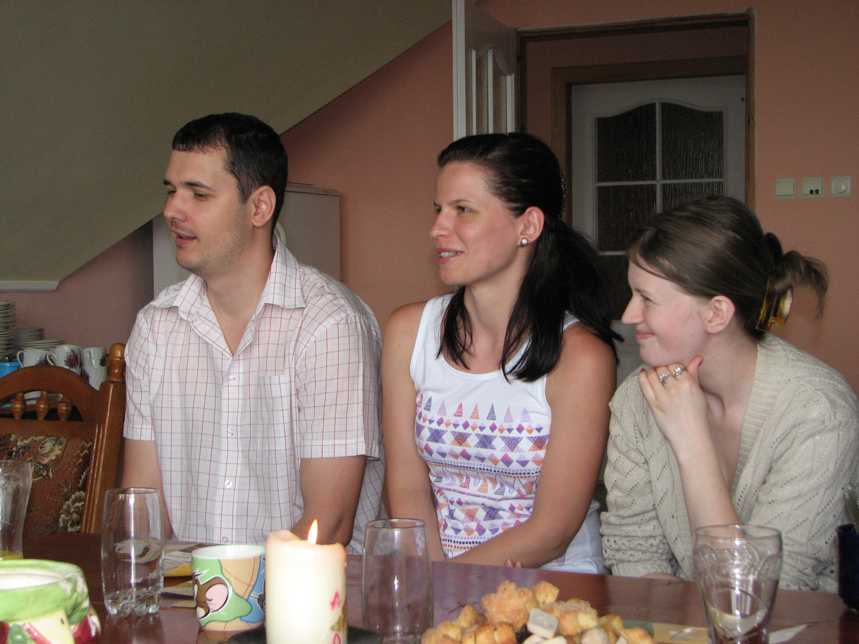Smiling people at a meeting of Catholic married couples, picture 21