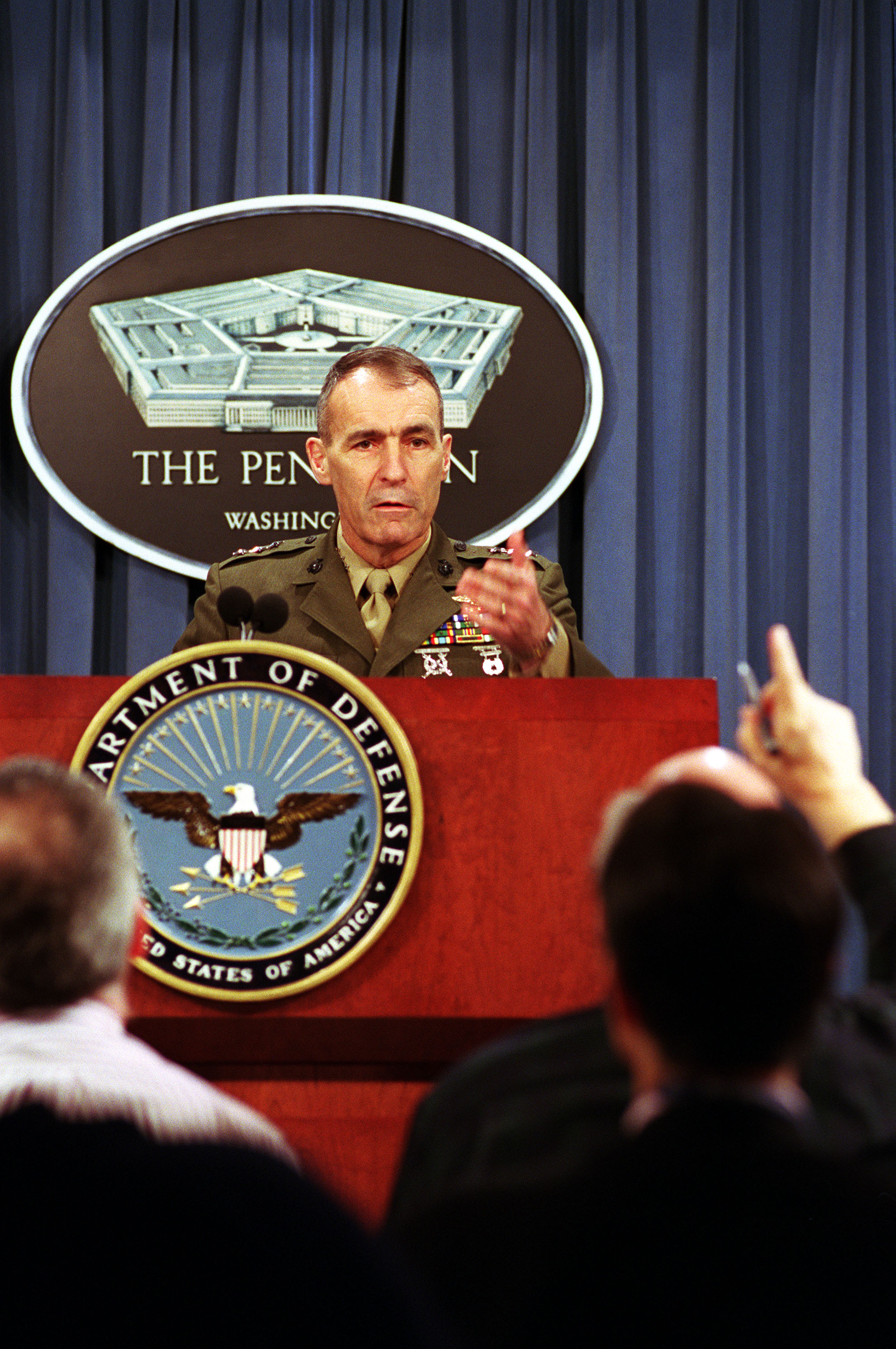 Defense.gov News Photo 001212-D-2987S-023