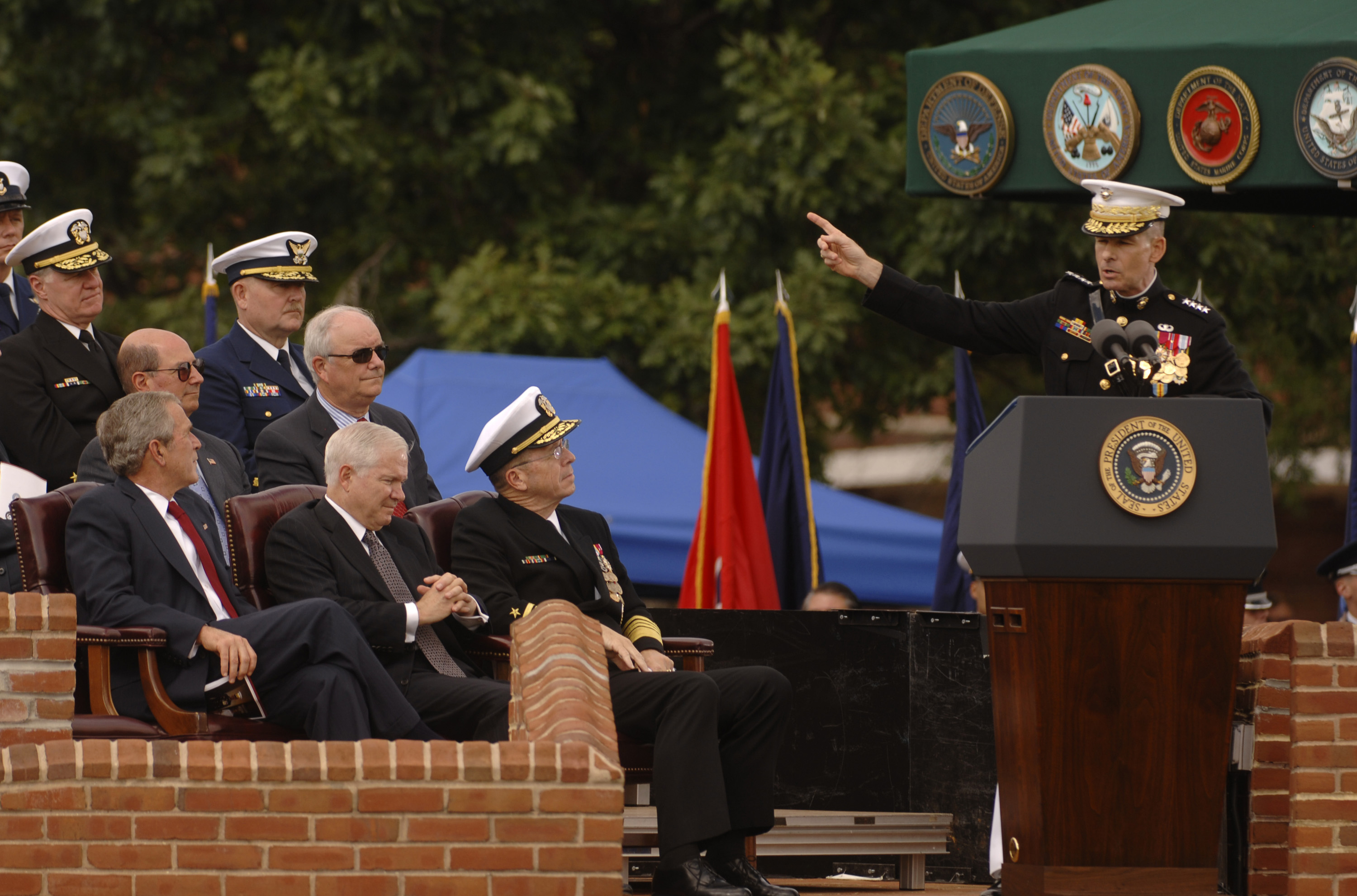 Defense.gov photo essay 071001-N-0696M-284
