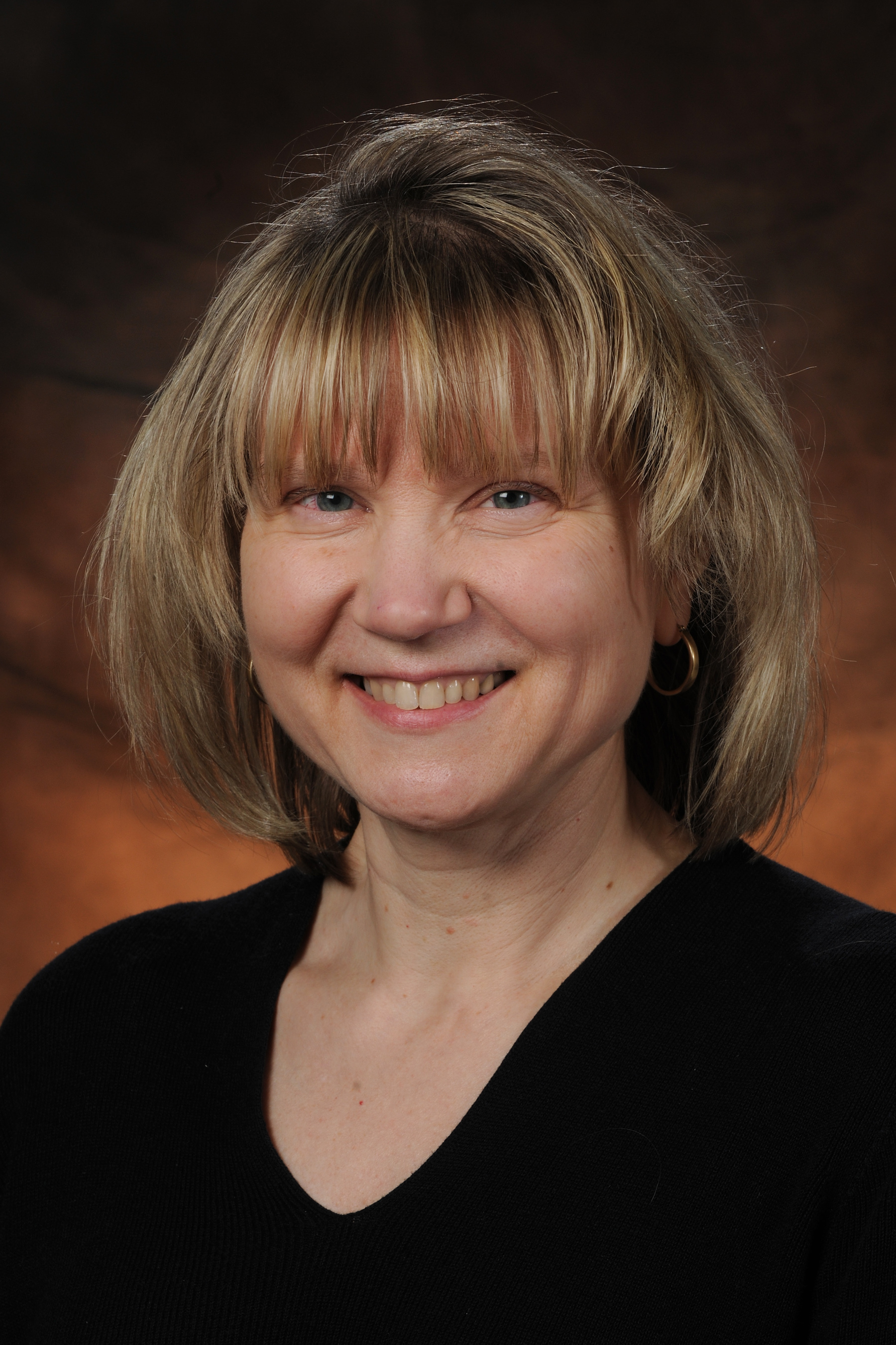 Dr Eileen Shore