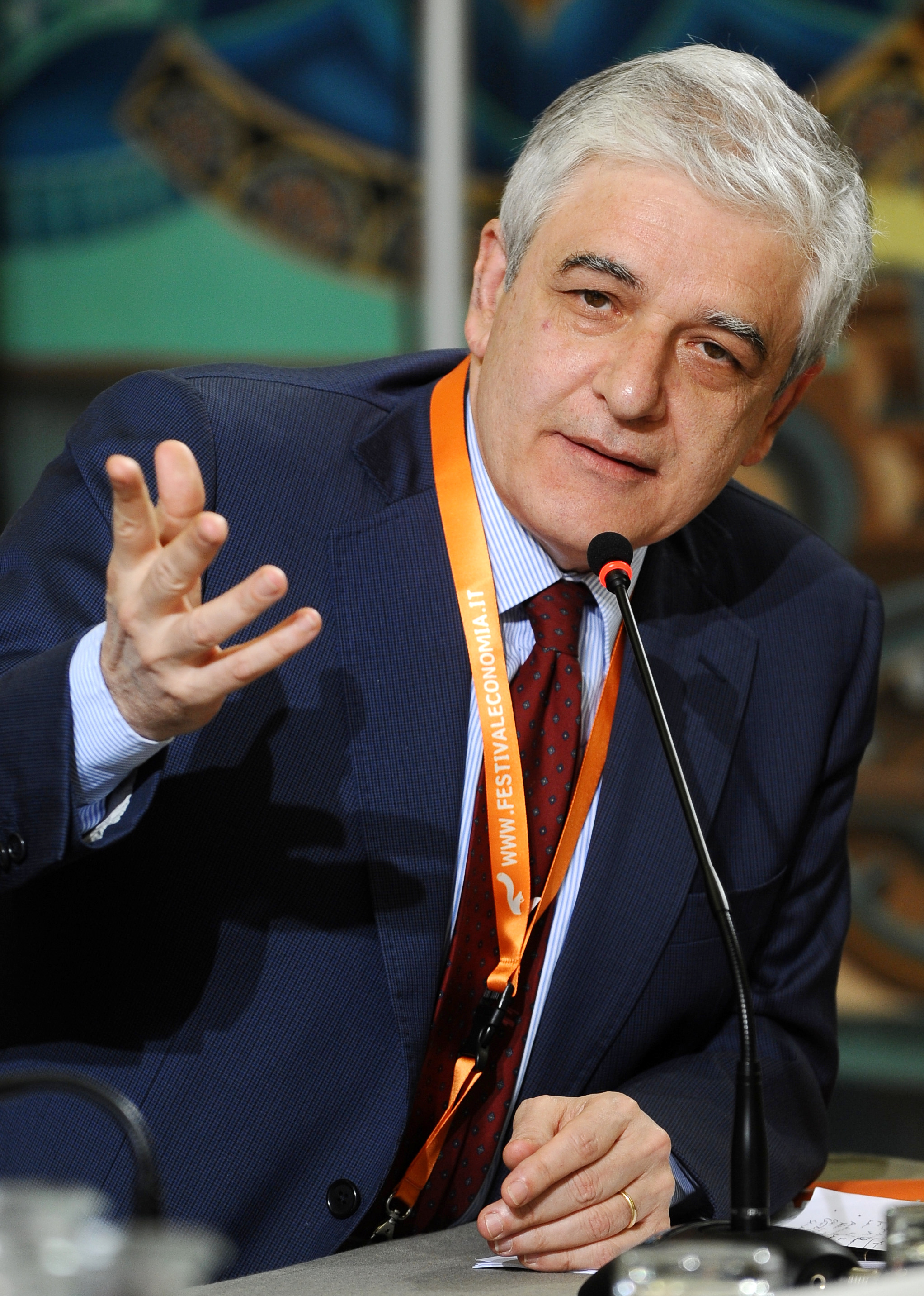 Giuseppe Pisauro - Festival Economia 2013