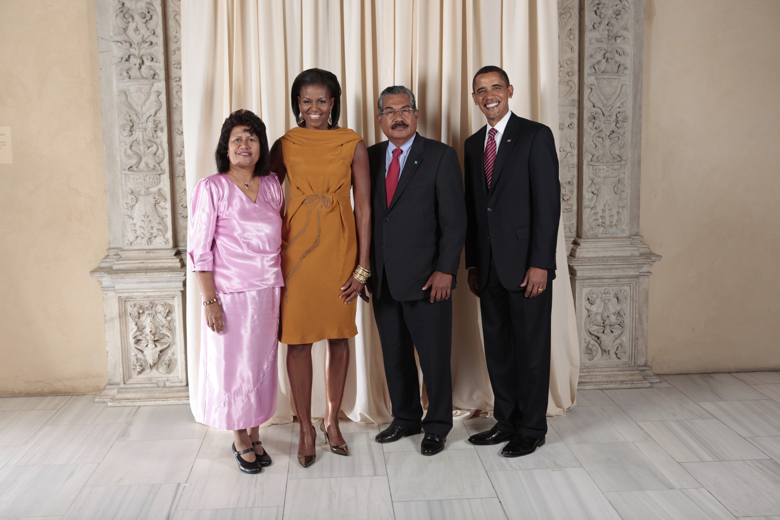 Johnson Toribiong with Obamas