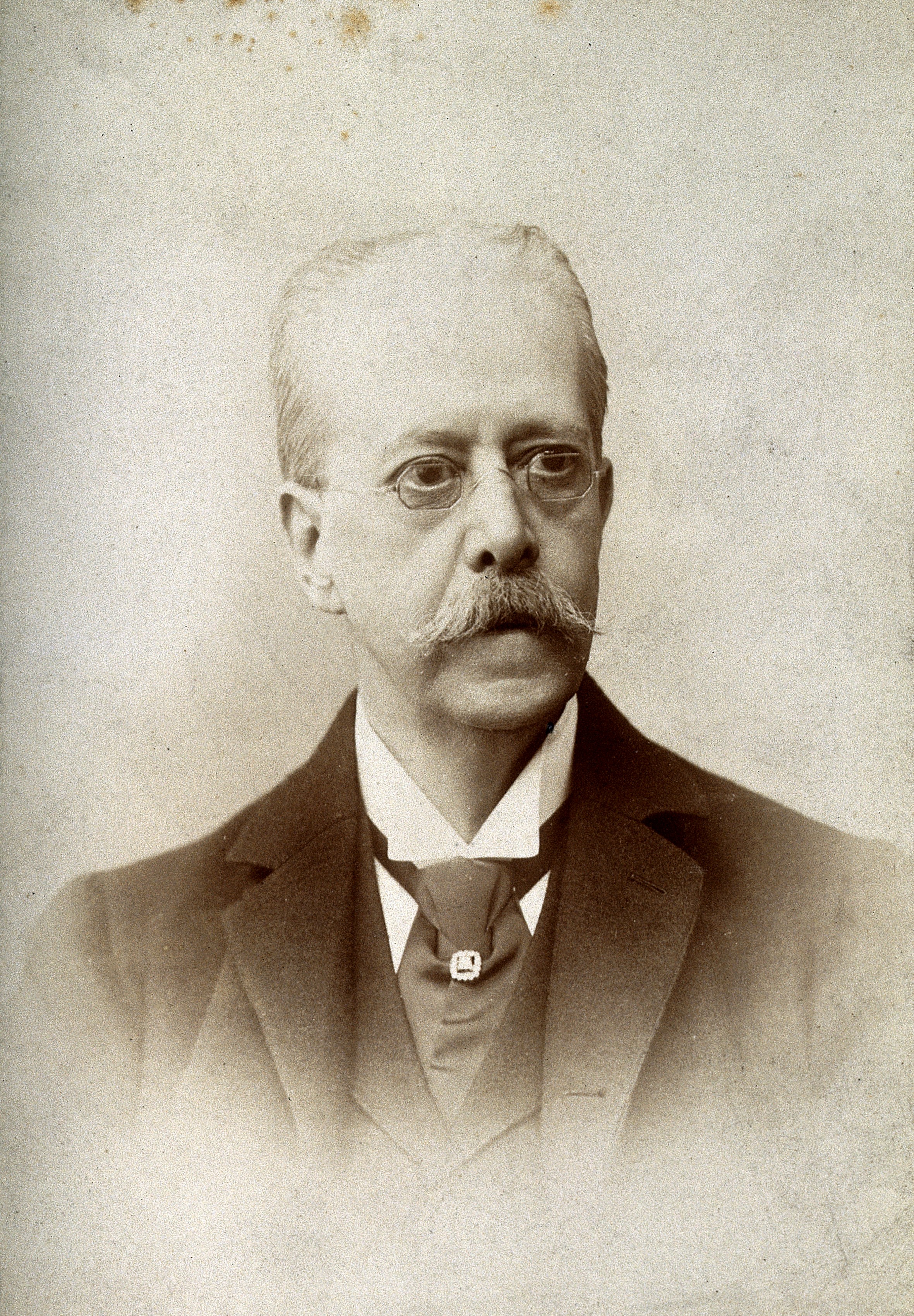 Manuel Carmina y Valle. Photograph. Wellcome V0028241