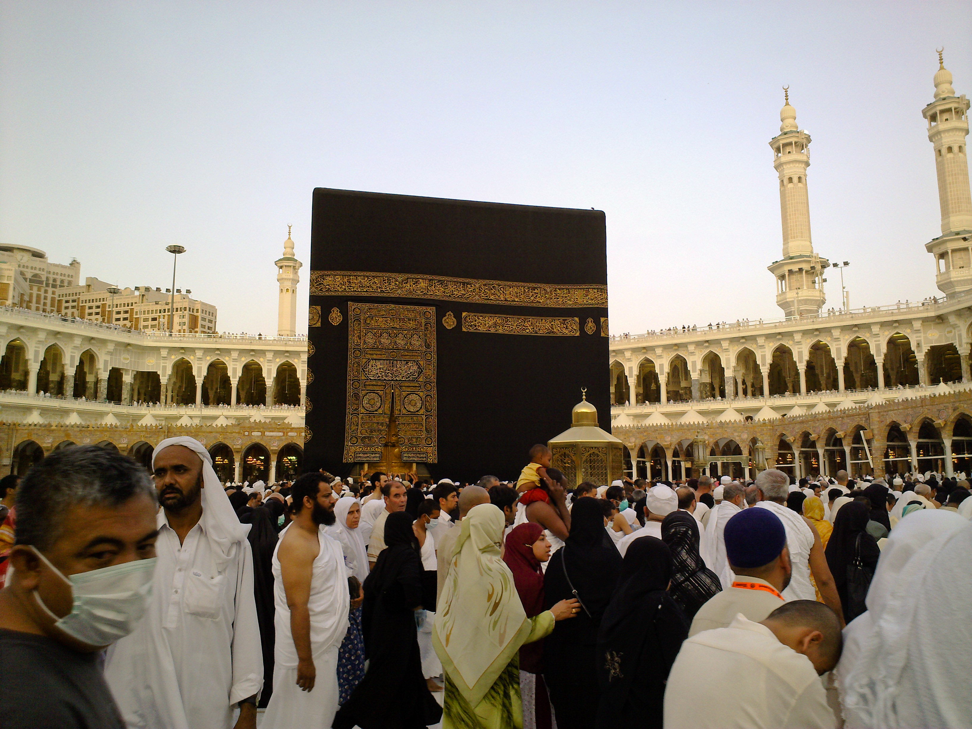 Morning prayers at the Kaaba