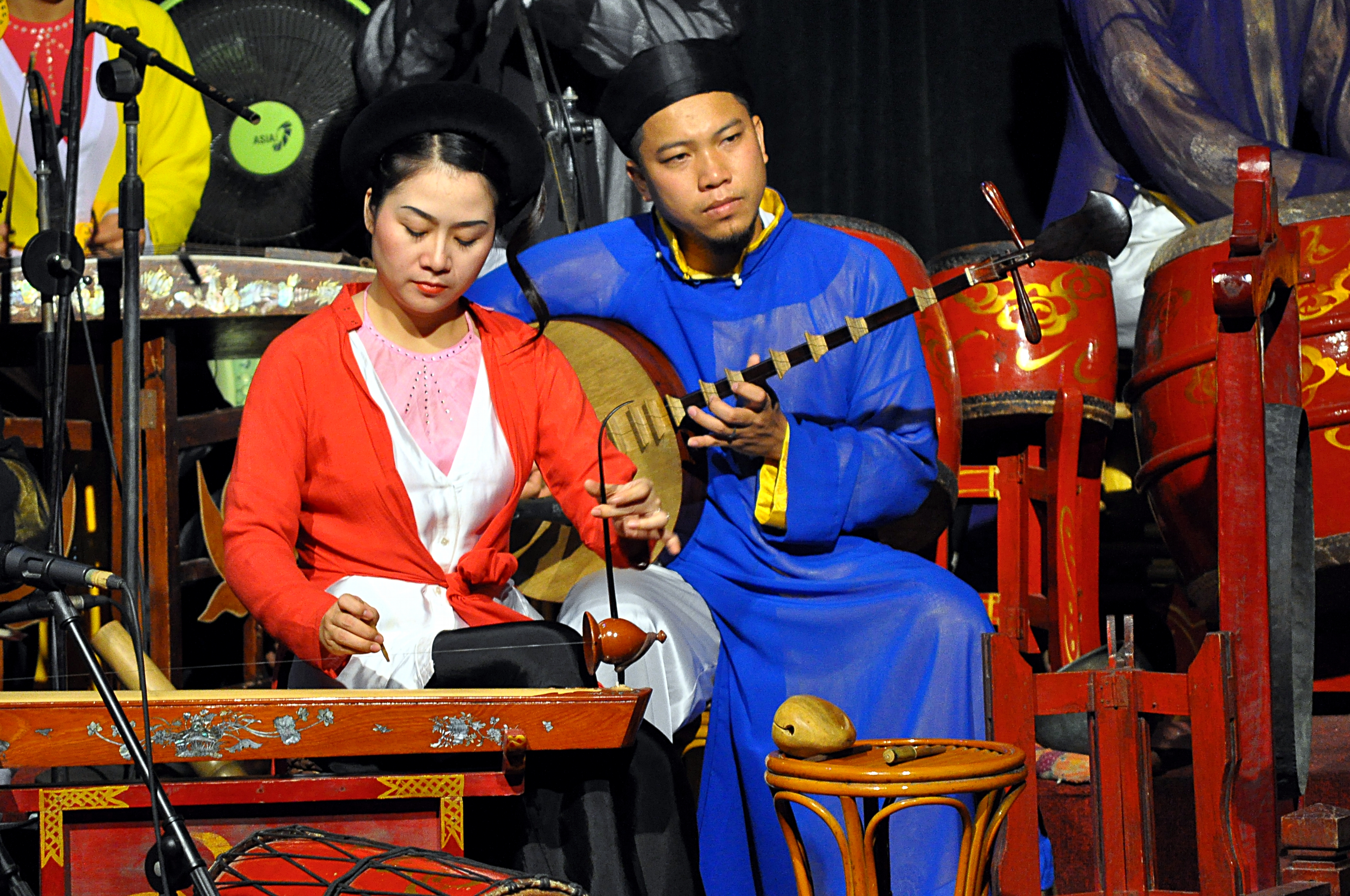 Musicians from Hanoi