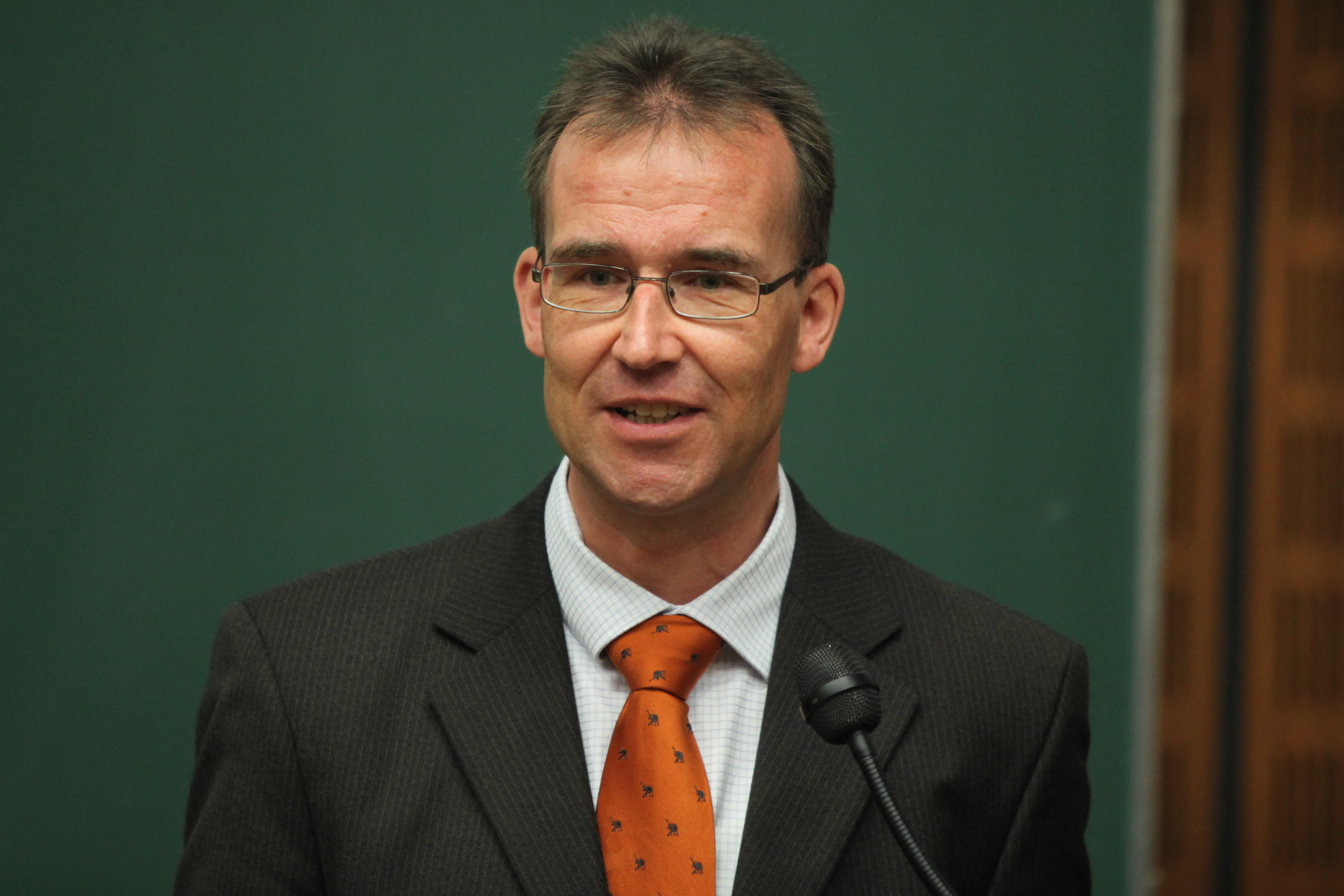 Norbert Lossau04102010