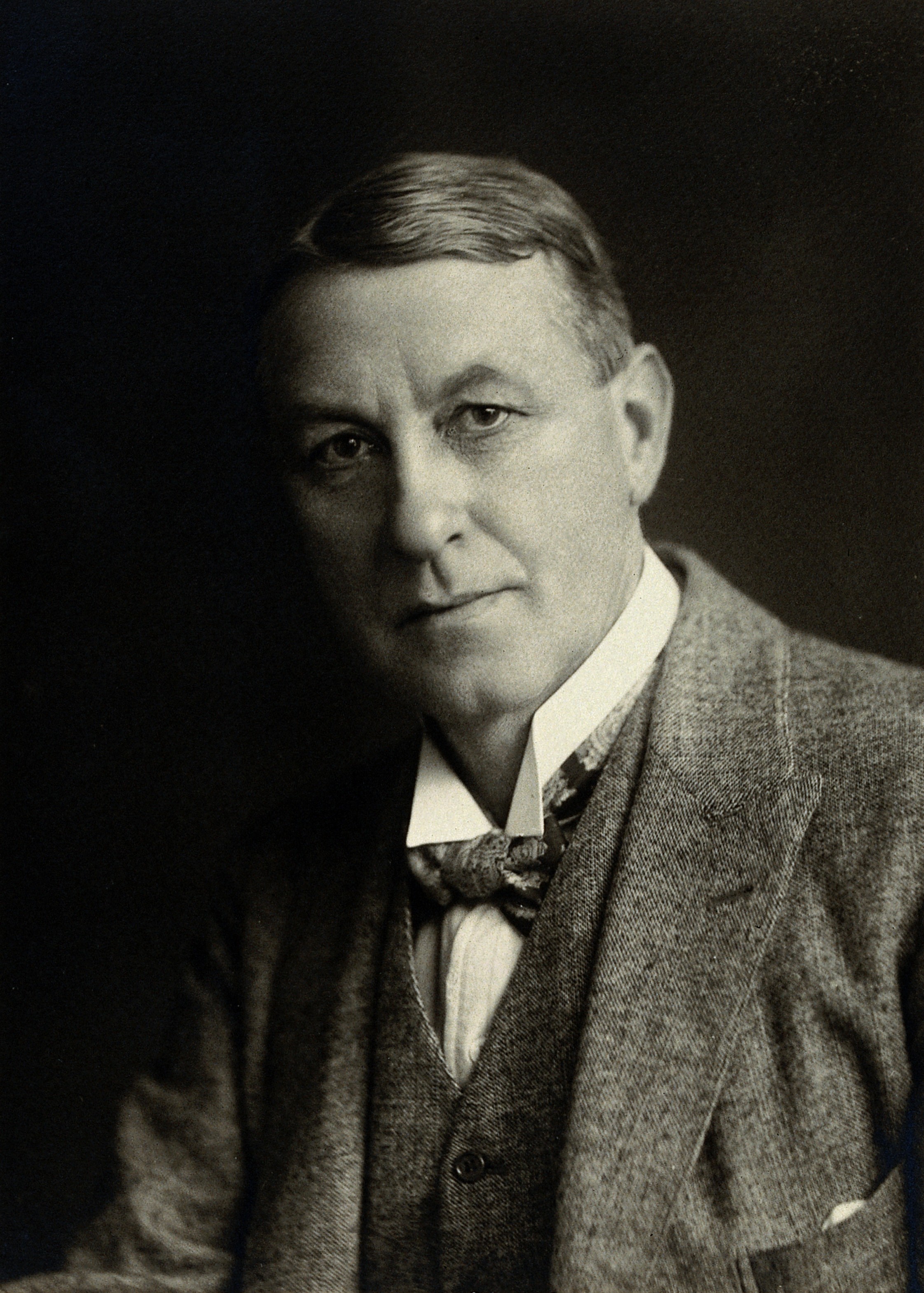 Philip Percy Manning. Photograph by Elliott & Fry. Wellcome V0026804