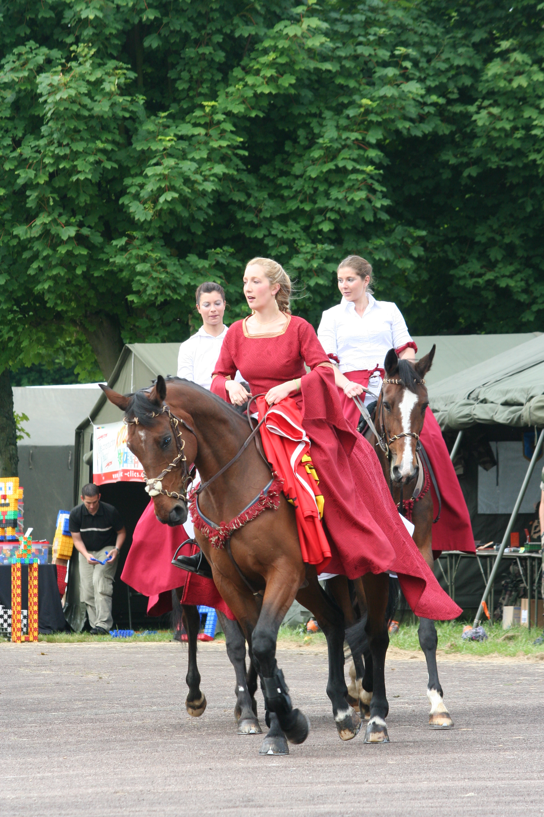 Porte ouverte 18RT-15 juin 2009 reine mathilde01
