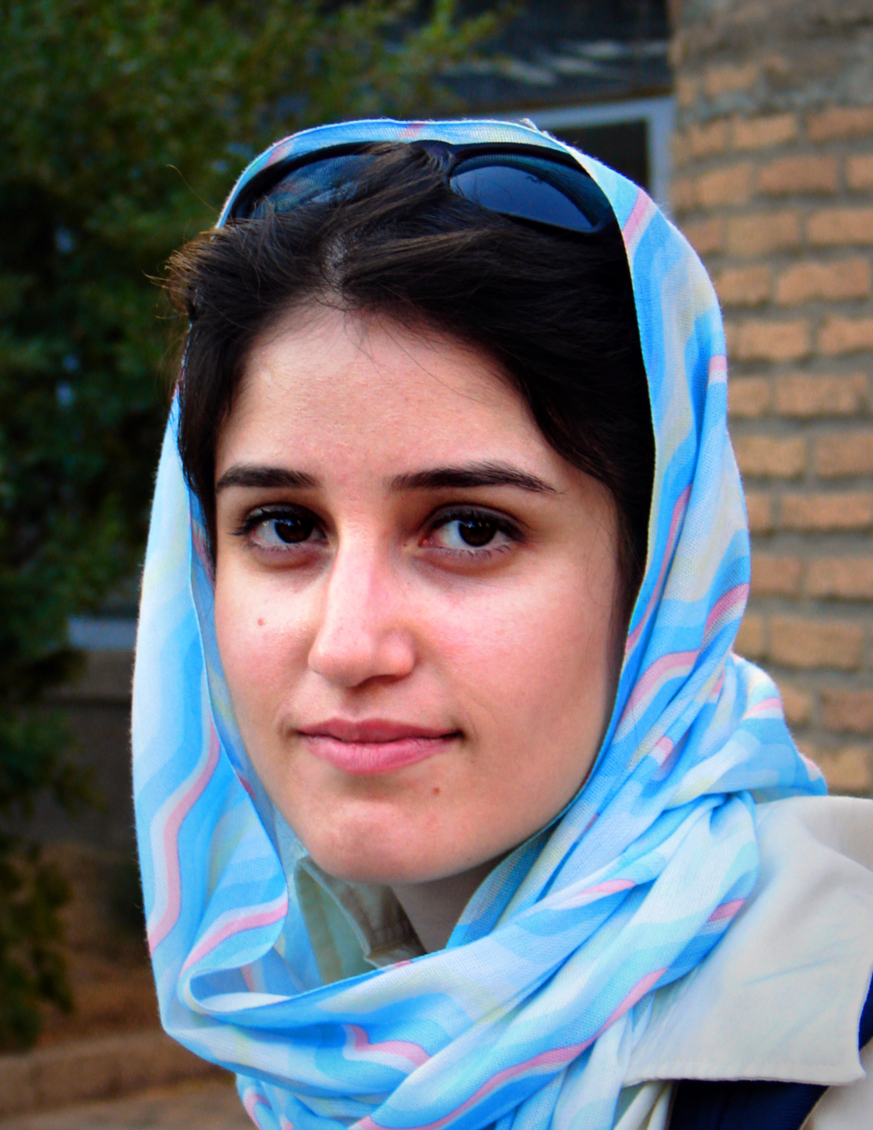 Portrait of a Persian lady in Iran, 10-08-2006