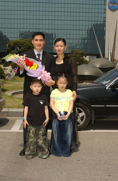 2005년 4월 29일 서울특별시 소방공무원 김성문 및 가족