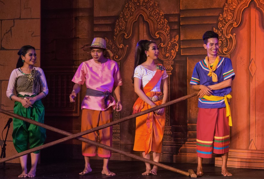 2016 Phnom Penh, Tradycyjny Kambodżański Pokaz Tańca (205)