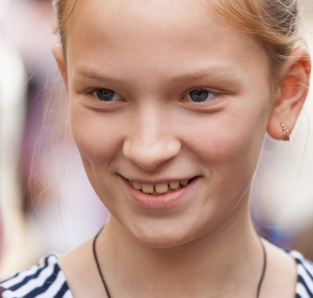 a cute young girl photographed in October 2014, picture 47