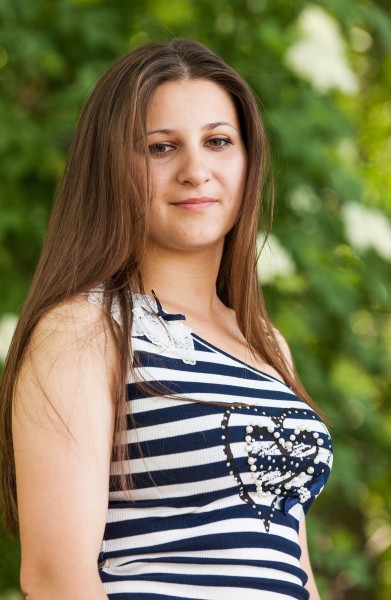 a Roman-Catholic brunette girl photographed in May 2014, photo 6/11