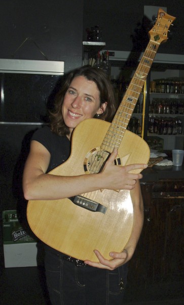 Annabelle Chvostek with guitar
