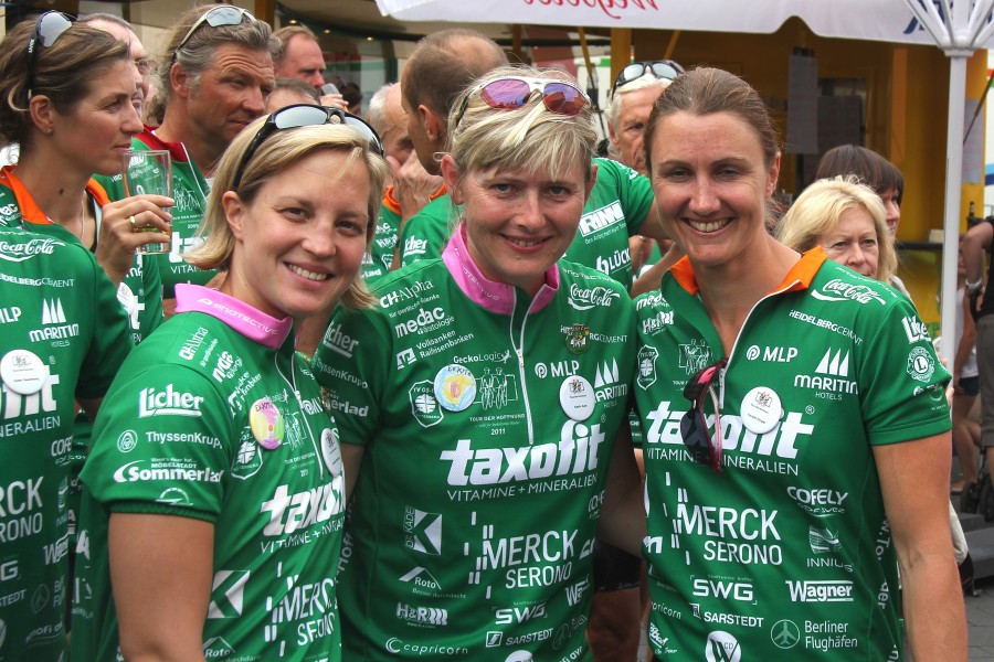 Annika Mehlhorn, Katrin Apel, Carolin Hingst (2012-08-14 Vortour der Hoffnung)