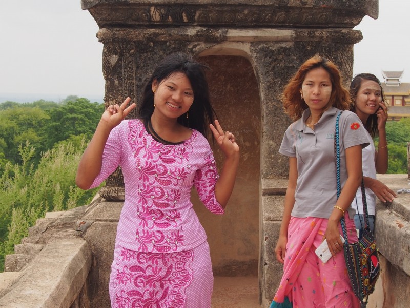 Bagan, Myanmar (14965971327)