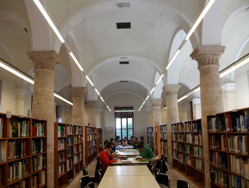 Biblioteca Pública de València, interior