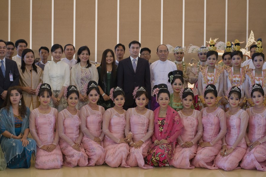 Burmese performers with Thai delegation, 2010