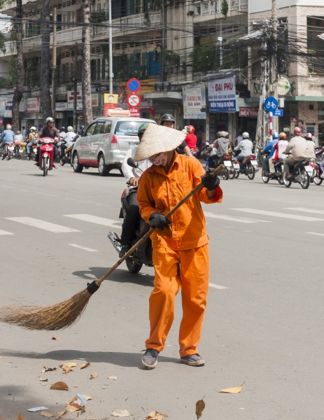 Ho-Chi-Minh-City Vietnam Street-Sweeper-01