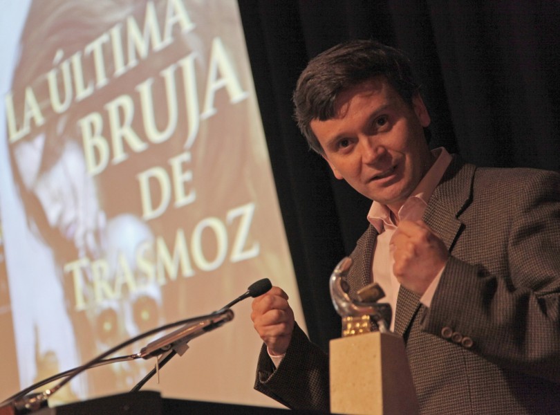 Instantánea del escritor César Fernández García Premio La Galera 2009