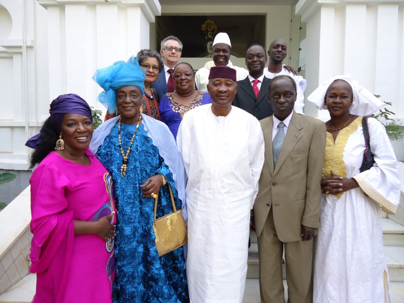 La famille Soumaré et le Président ATT (Touré) en 2011